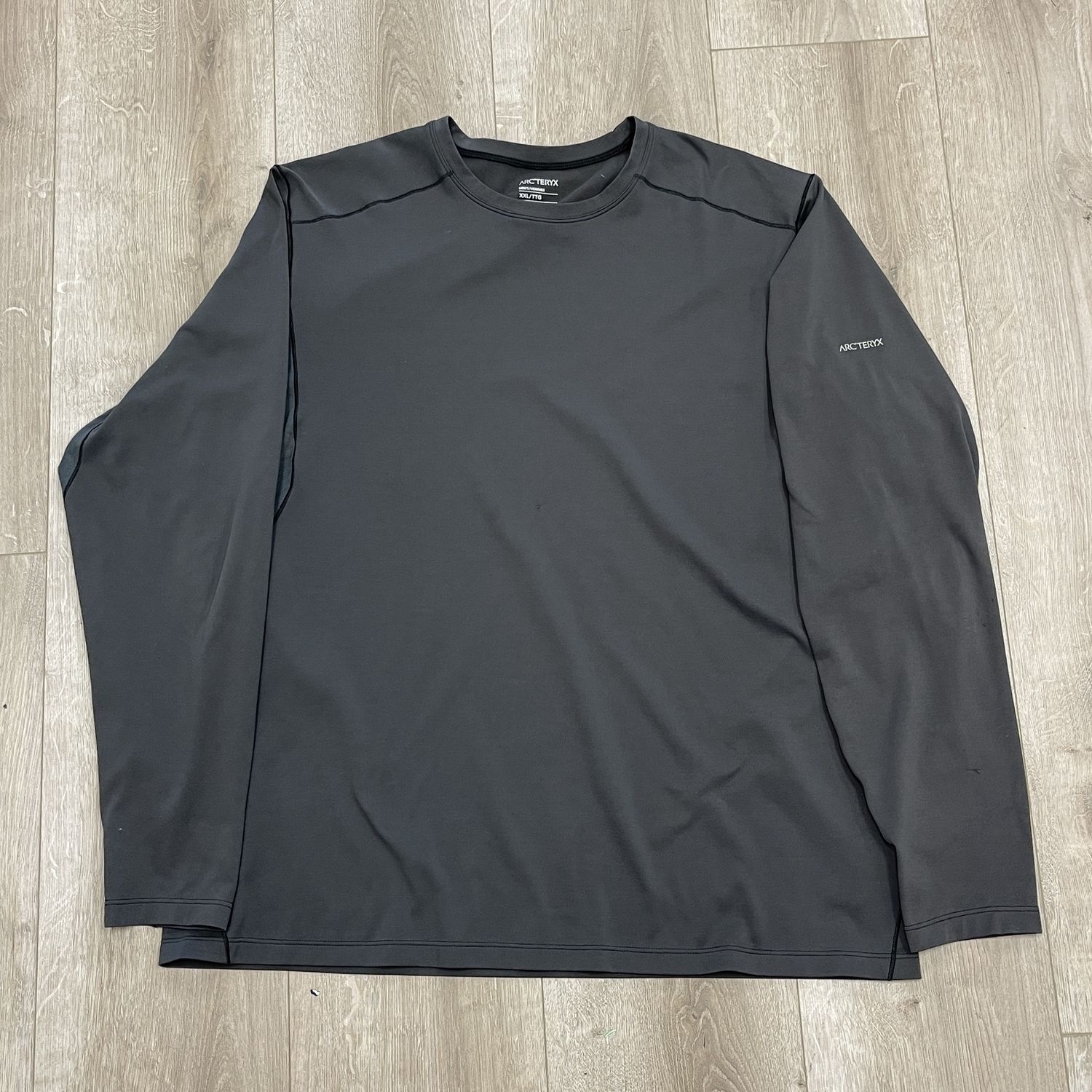Arc&#39;teryx Rho Hybrid Crew Grey, Clothing Size: XXL, Product Condition: Pre-Owned