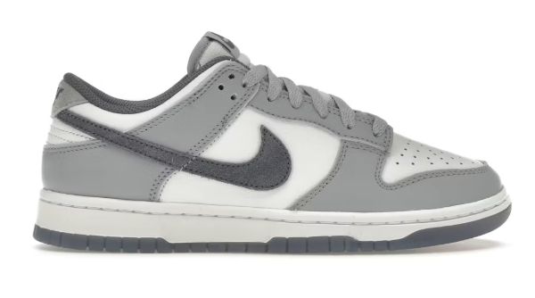 Nike Dunk Low SE Light Carbon - New