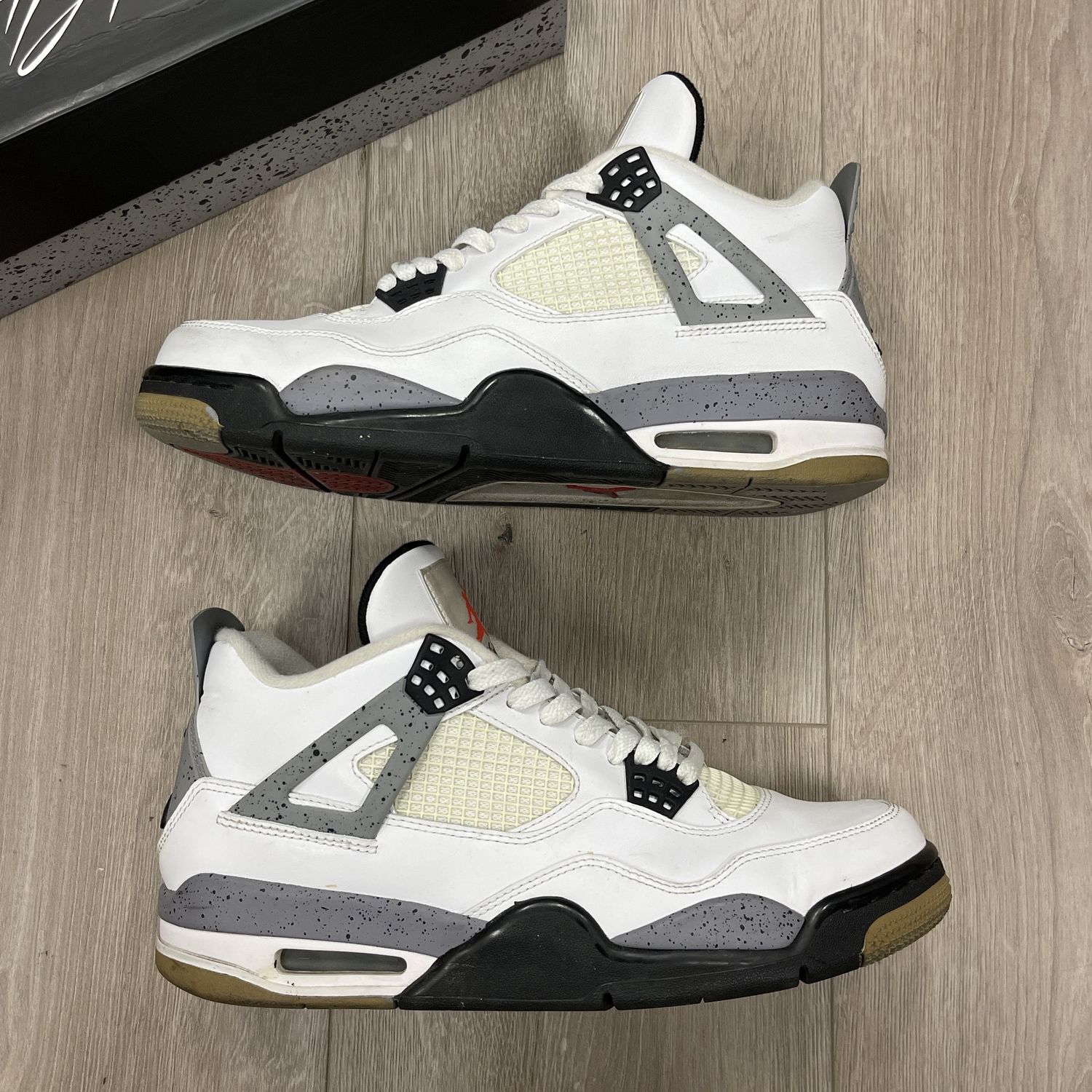 Jordan 4 Retro White Cement (2012) • Pre-Owned, Product Condition: Pre-Owned, Shoe Size: US M 9.5
