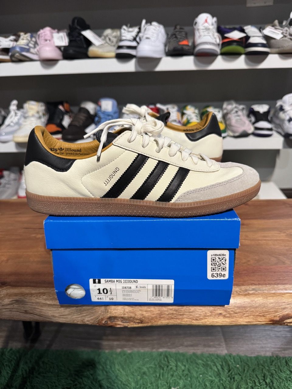adidas Samba OG JJJJound White - Pre-Owned, Product Condition: Pre-Owned, Shoe Size: US M 10.5