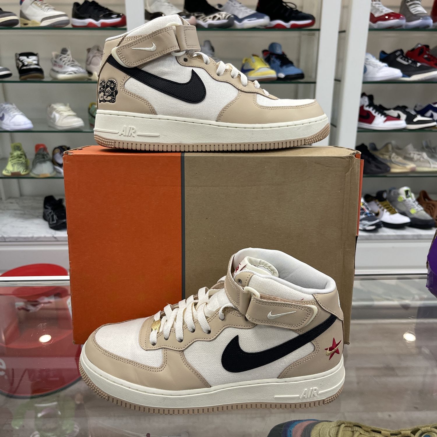 Nike Air Force 1 Mid ’07 Izakaya - Pre-Owned, Product Condition: Pre-Owned, Shoe Size: US M 9