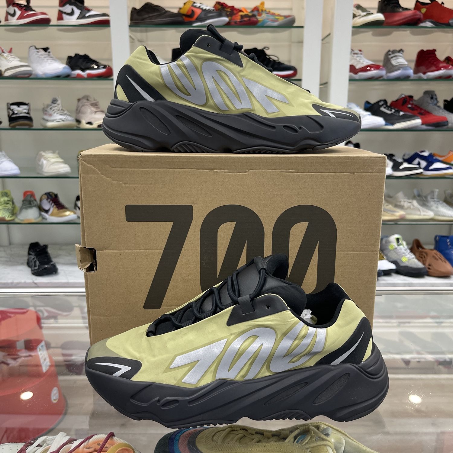 adidas Yeezy Boost 700 MNVN Resin - Pre-Owned, Product Condition: Pre-Owned, Shoe Size: US M 11