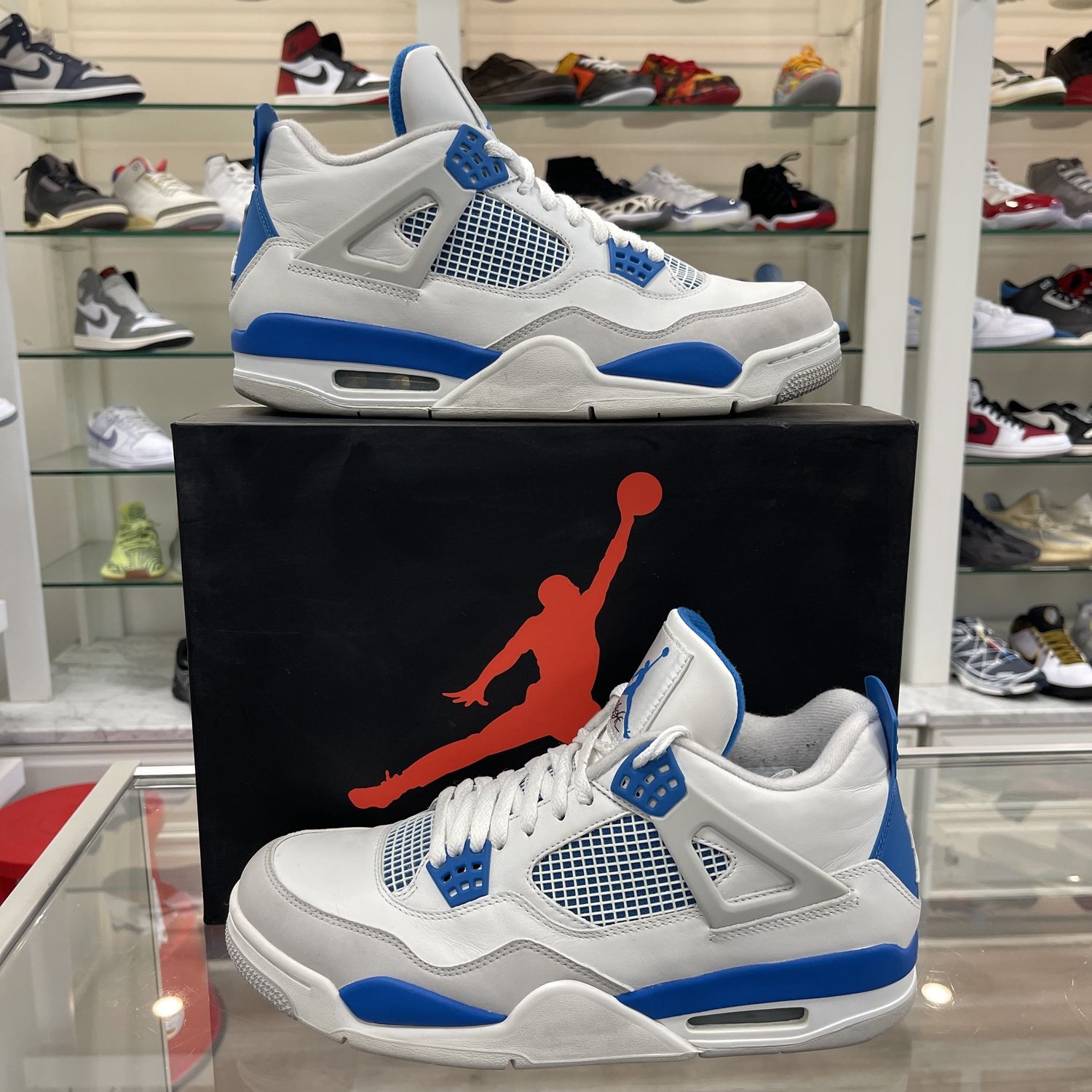Jordan 4 Retro Military Blue (2012) -  Pre-Owned, Product Condition: Pre-Owned, Shoe Size: US M 10.5