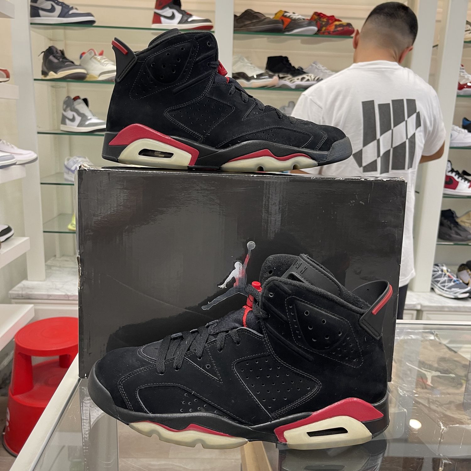 Jordan 6 Retro Black Varsity Red (2010) - Pre-Owned, Product Condition: Pre-Owned, Shoe Size: US M 10.5