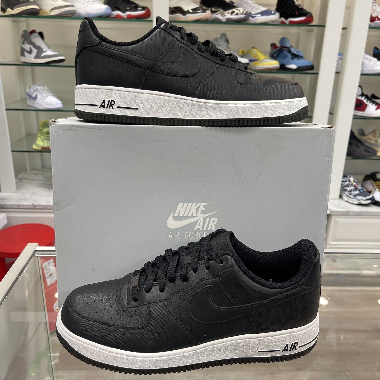 Air Force 1 &#39;07 &#39;Black White&#39; - Pre-Owned, Product Condition: Brand New, Shoe Size: US M 10.5