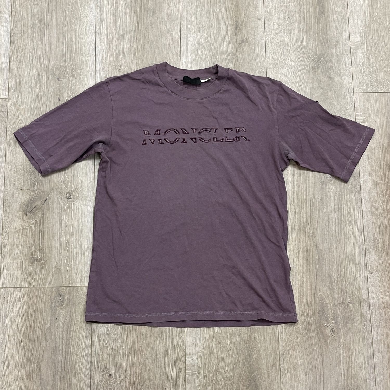 Moncler Purple SS Shirt - Pre Owned, Product Condition: Pre-Owned, Clothing Size: XS