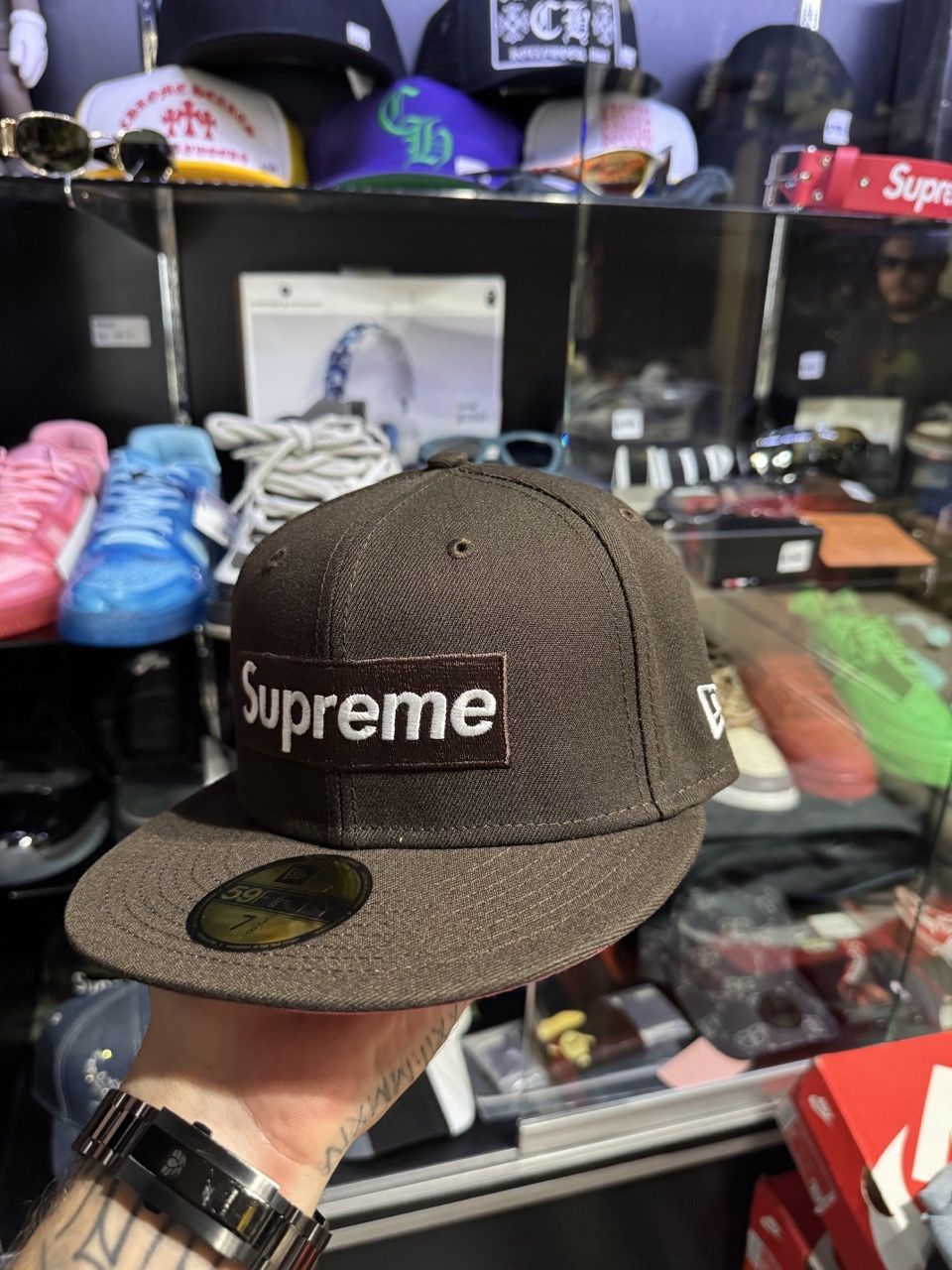 Supreme Box Logo New Era Fitted Cap Brown/Pink • Brand New, Accessory Size: US 7 3/8, Product Condition: Brand New
