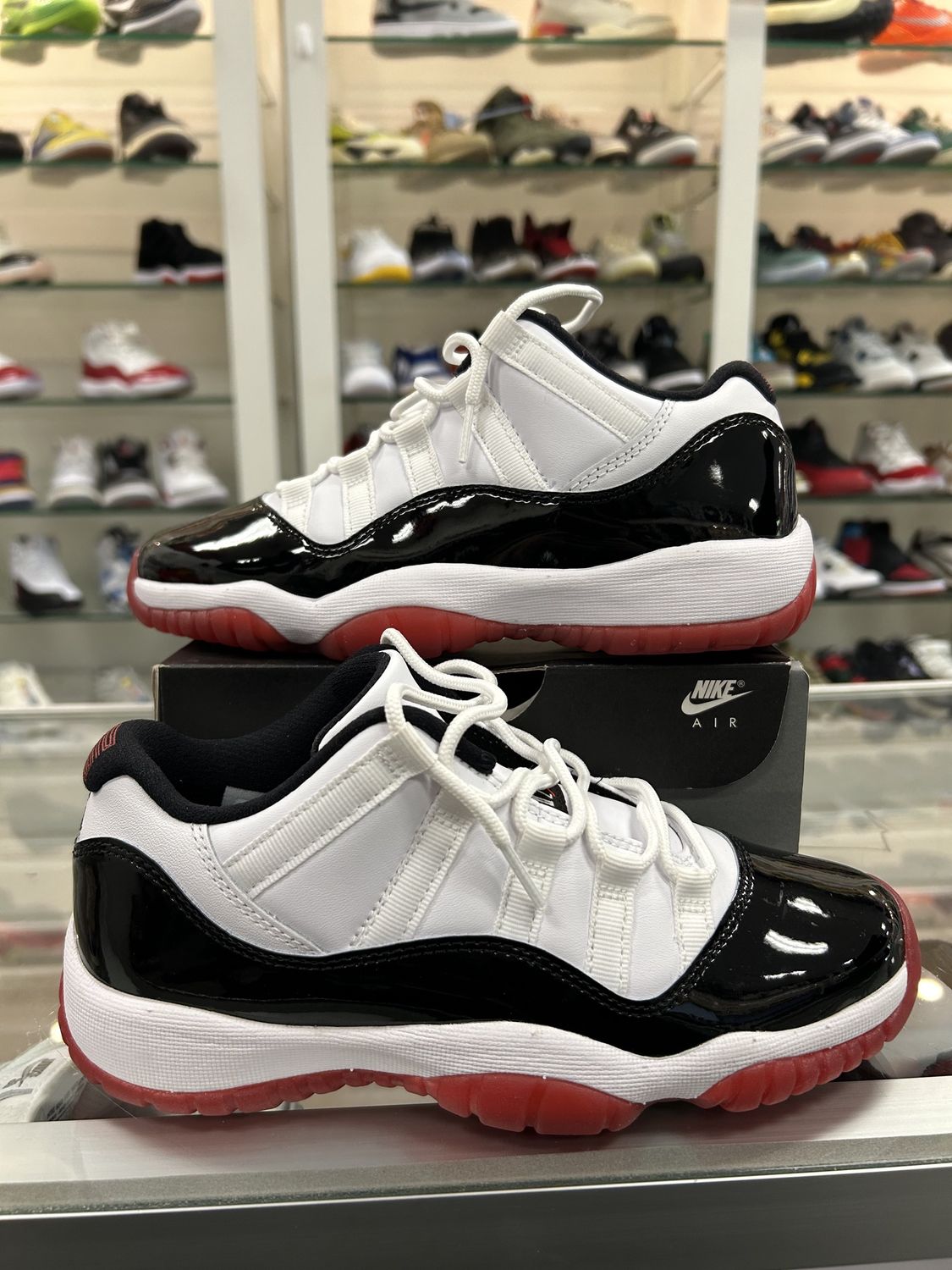 Jordan 11 Retro Low Concord Bred (GS) - Pre-Owned, Product Condition: Pre-Owned, Shoe Size: US 4.5Y