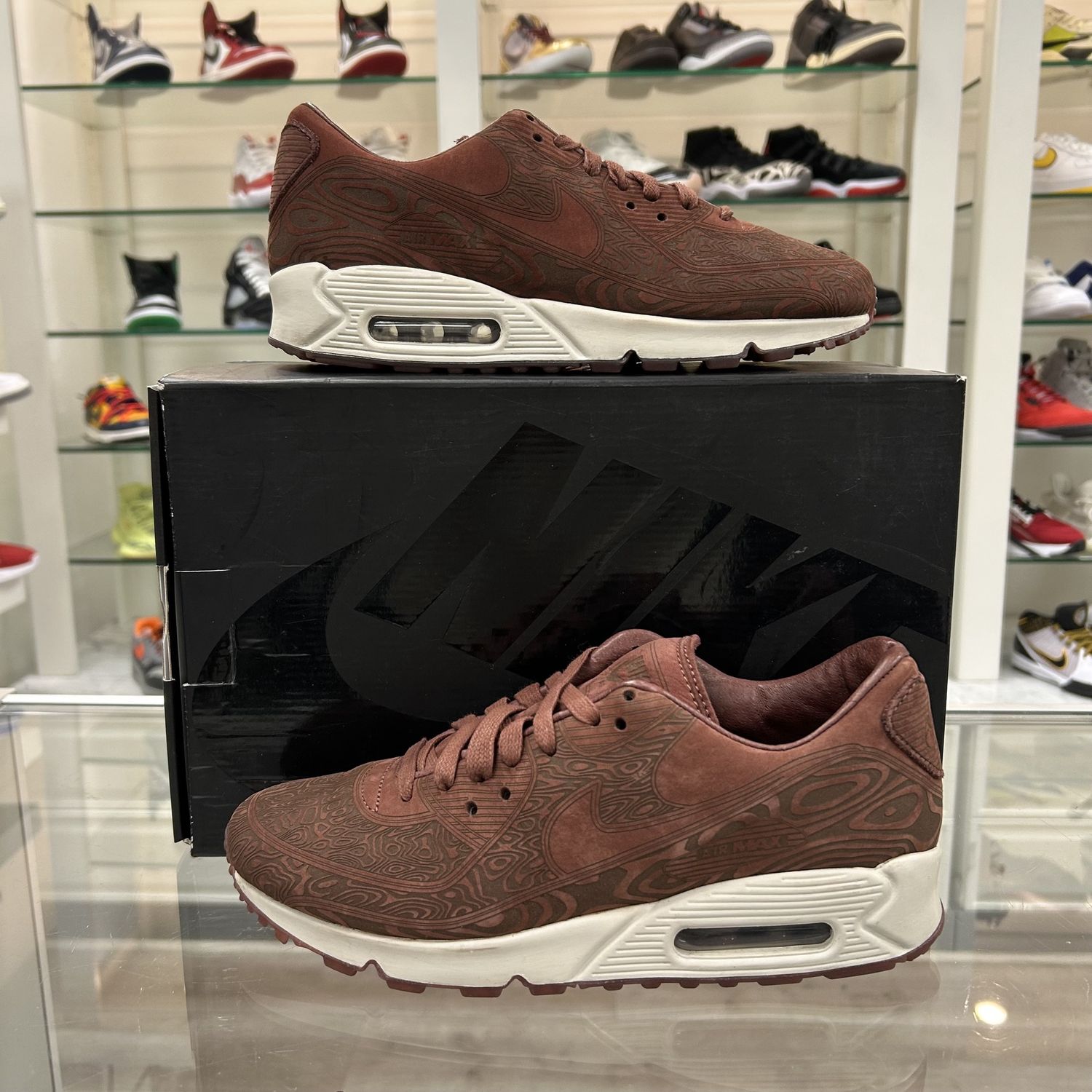 Nike Air Max 90 Laser Mahogany - Pre Owned, Product Condition: Pre-Owned, Shoe Size: US M 8