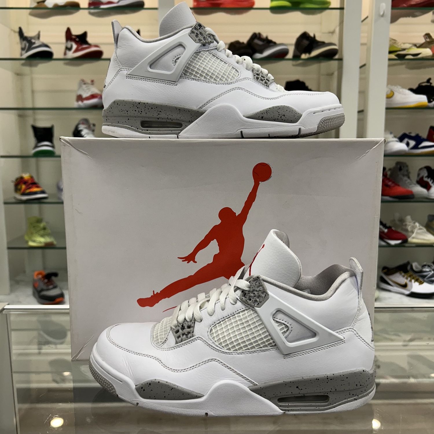 Jordan 4 Retro White Oreo (2021) - Pre Owned, Product Condition: Pre-Owned, Shoe Size: US M 10