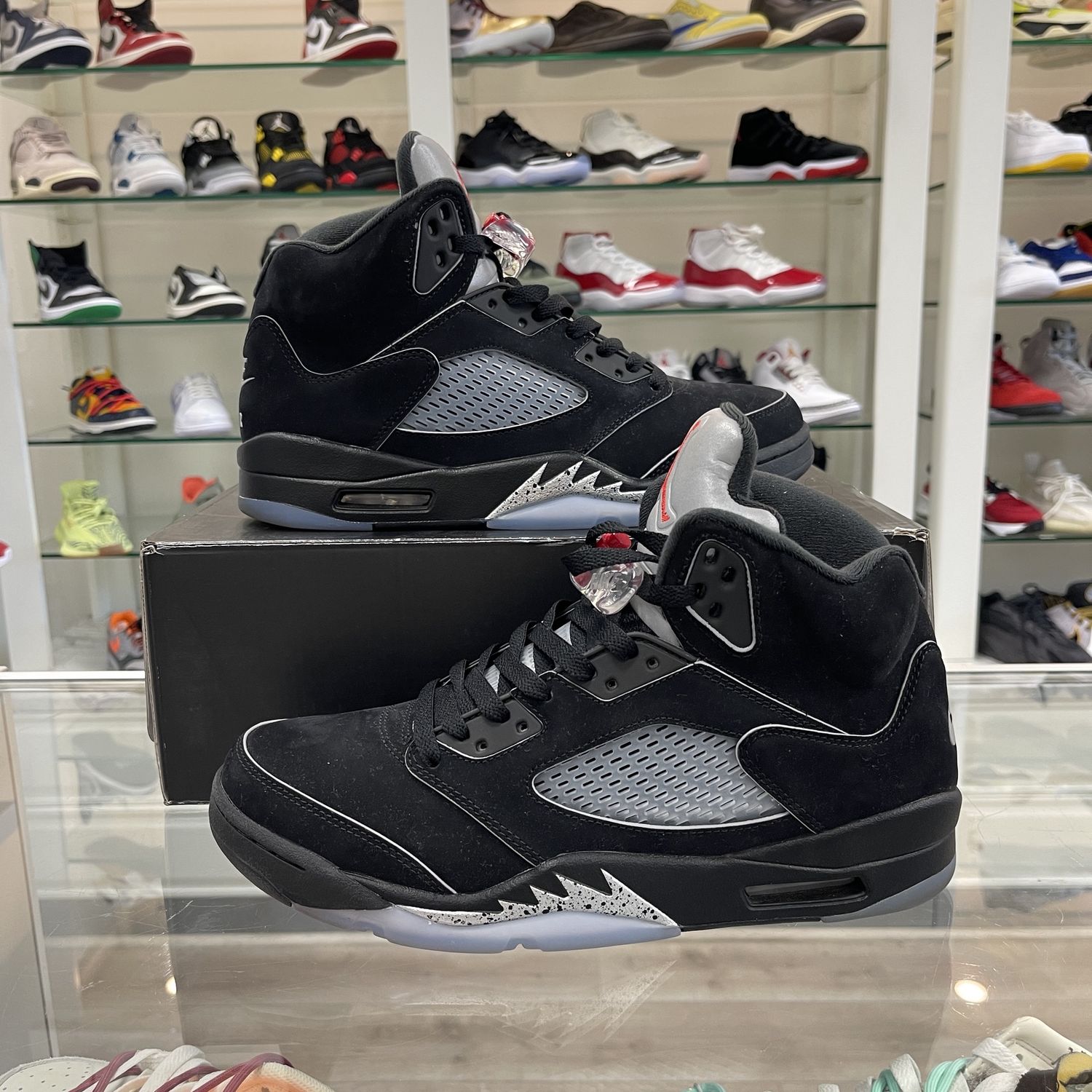Jordan 5 Retro OG Black Metallic Reimagined - Pre - Owned, Product Condition: Pre-Owned, Shoe Size: US M 10