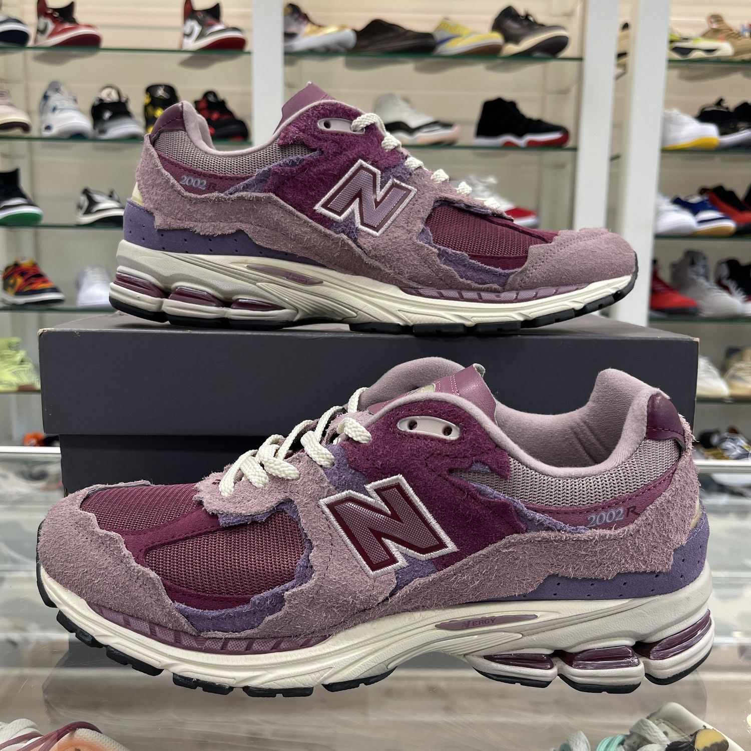 New Balance 2002R Protection Pack Pink - Pre-Owned, Product Condition: Pre-Owned, Shoe Size: US M 10.5