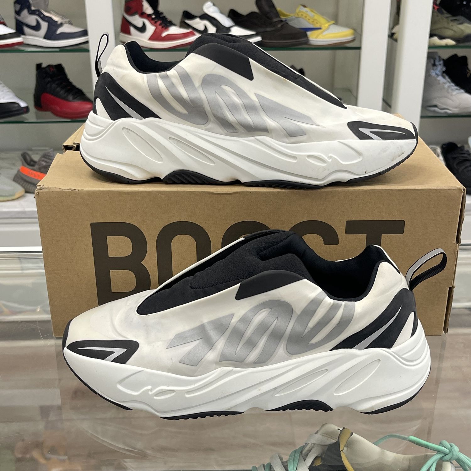 adidas Yeezy Boost 700 MNVN Laceless Analog - Pre-Owned, Product Condition: Pre-Owned, Shoe Size: US M 10.5