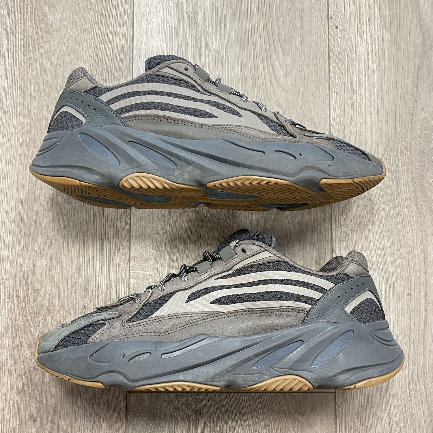 adidas Yeezy Boost 700 V2 Geode - Pre-Owned, Product Condition: Pre-Owned, Shoe Size: US M 12