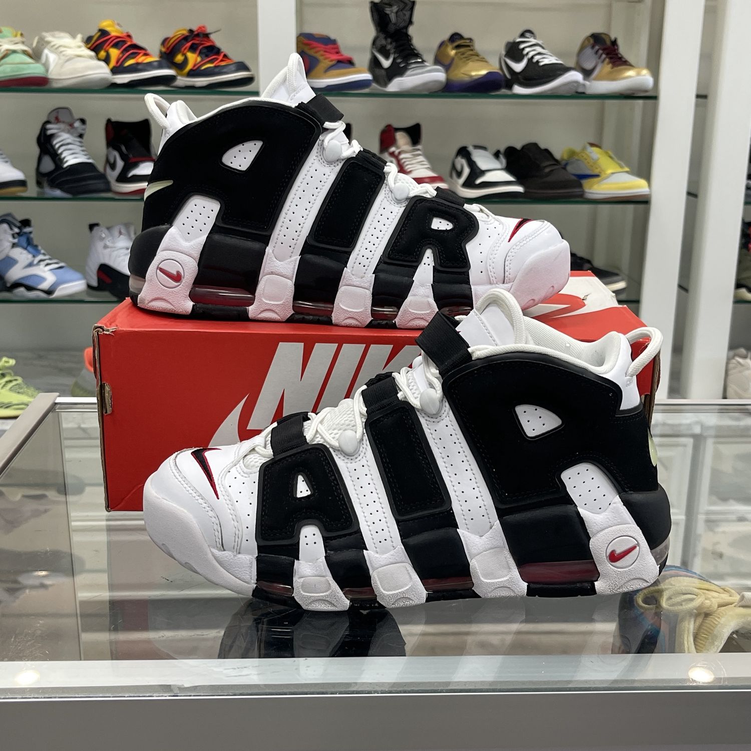 Nike Air More Uptempo Scottie Pippen - Pre-Owned, Product Condition: Pre-Owned, Shoe Size: US M 9