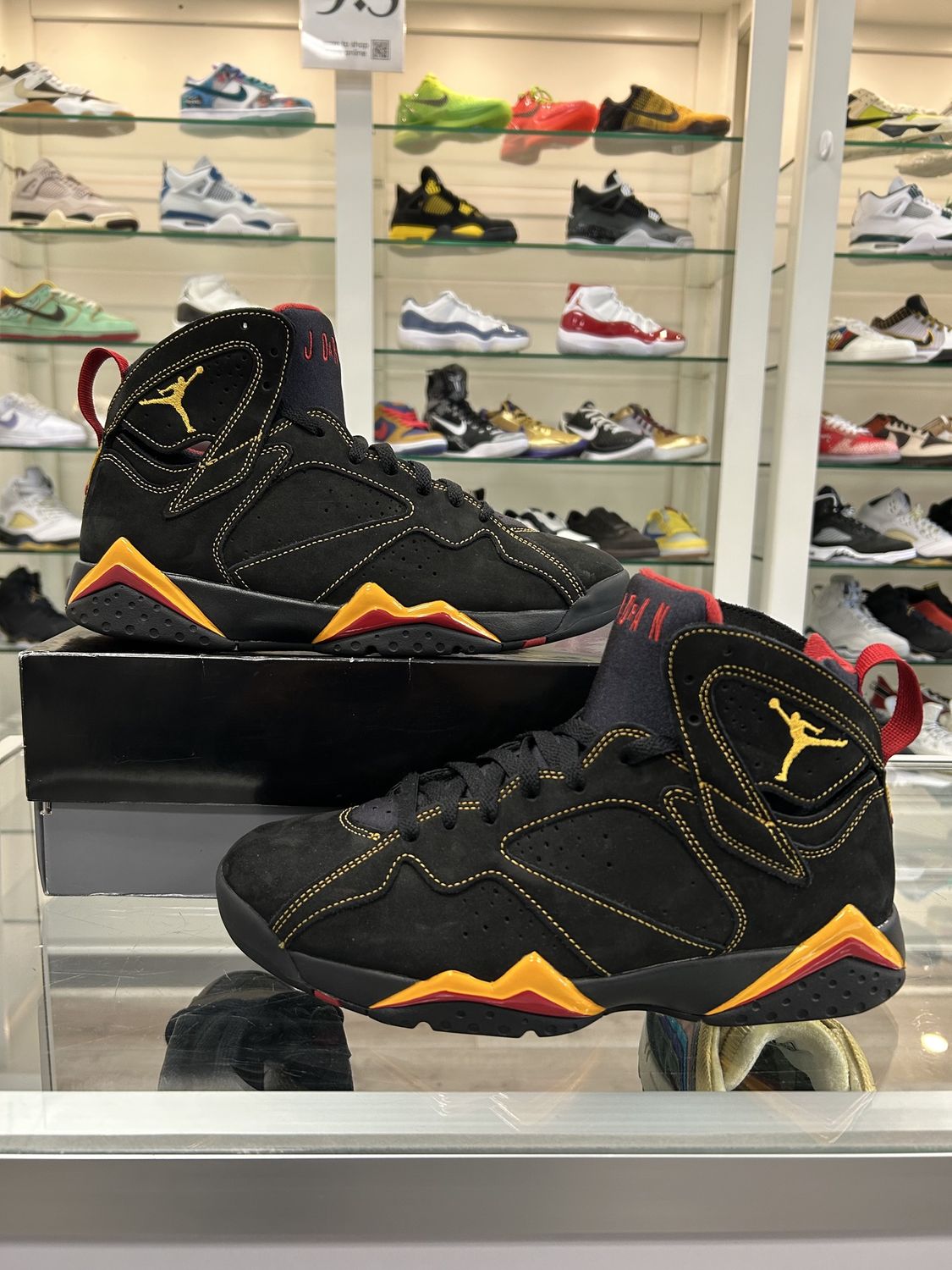 Jordan 7 Retro Citrus (2022) - Pre-Owned, Product Condition: Pre-Owned, Shoe Size: US M 9.5