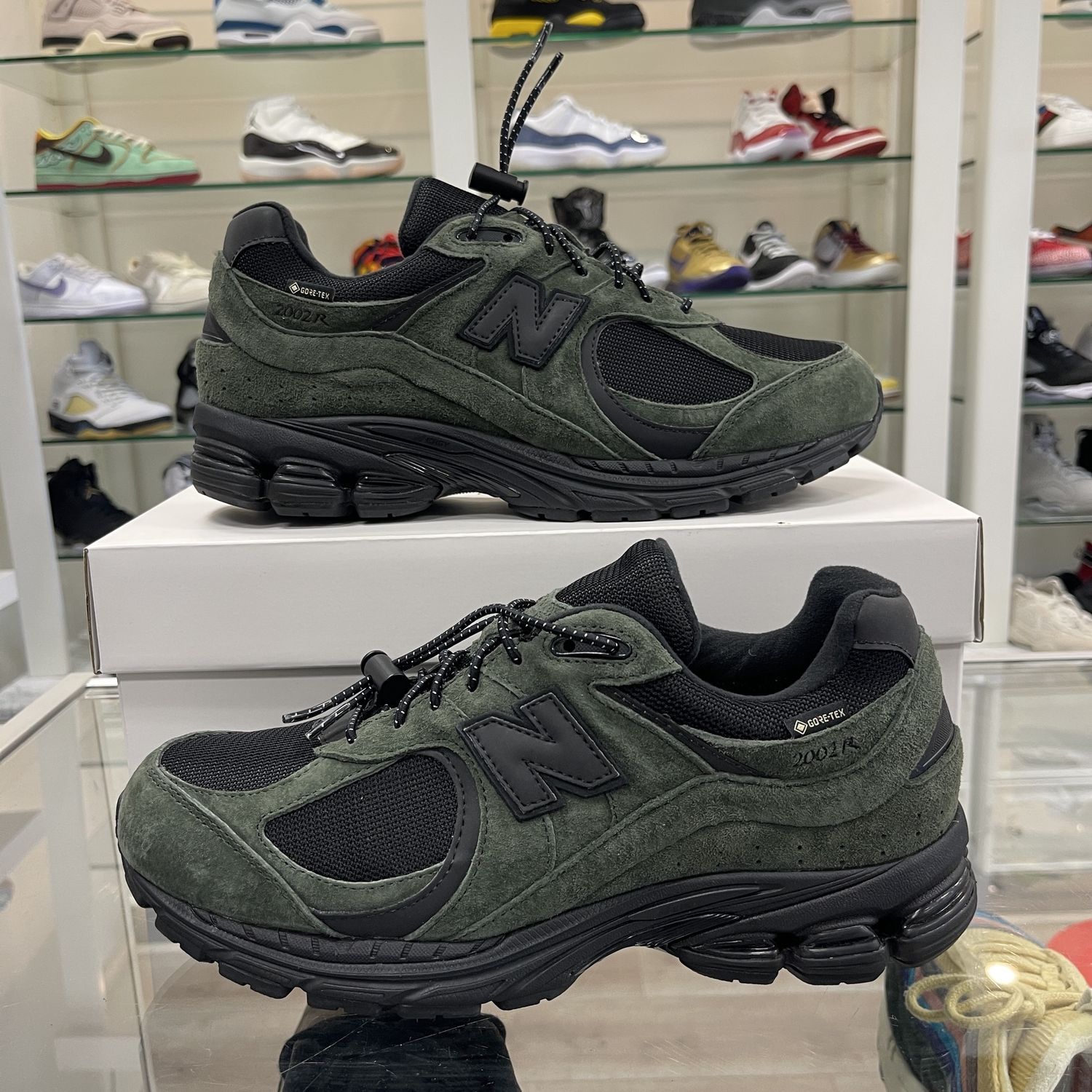 New Balance 2002R Gore-Tex JJJJound Pine - Pre-Owned, Product Condition: Pre-Owned, Shoe Size: US M 9.5