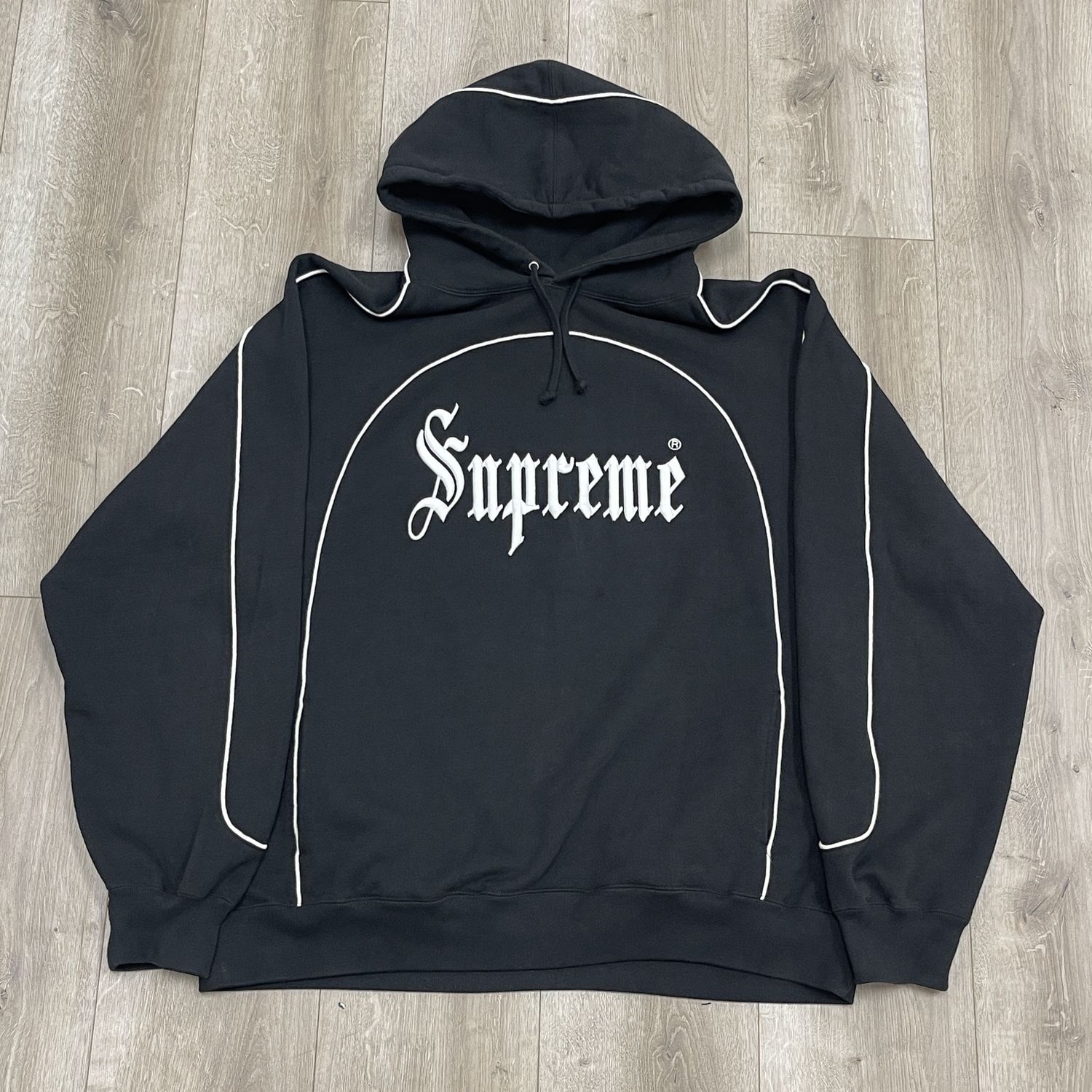 Supreme Curve Piping Hooded Sweatshirt Black - Pre-Owned