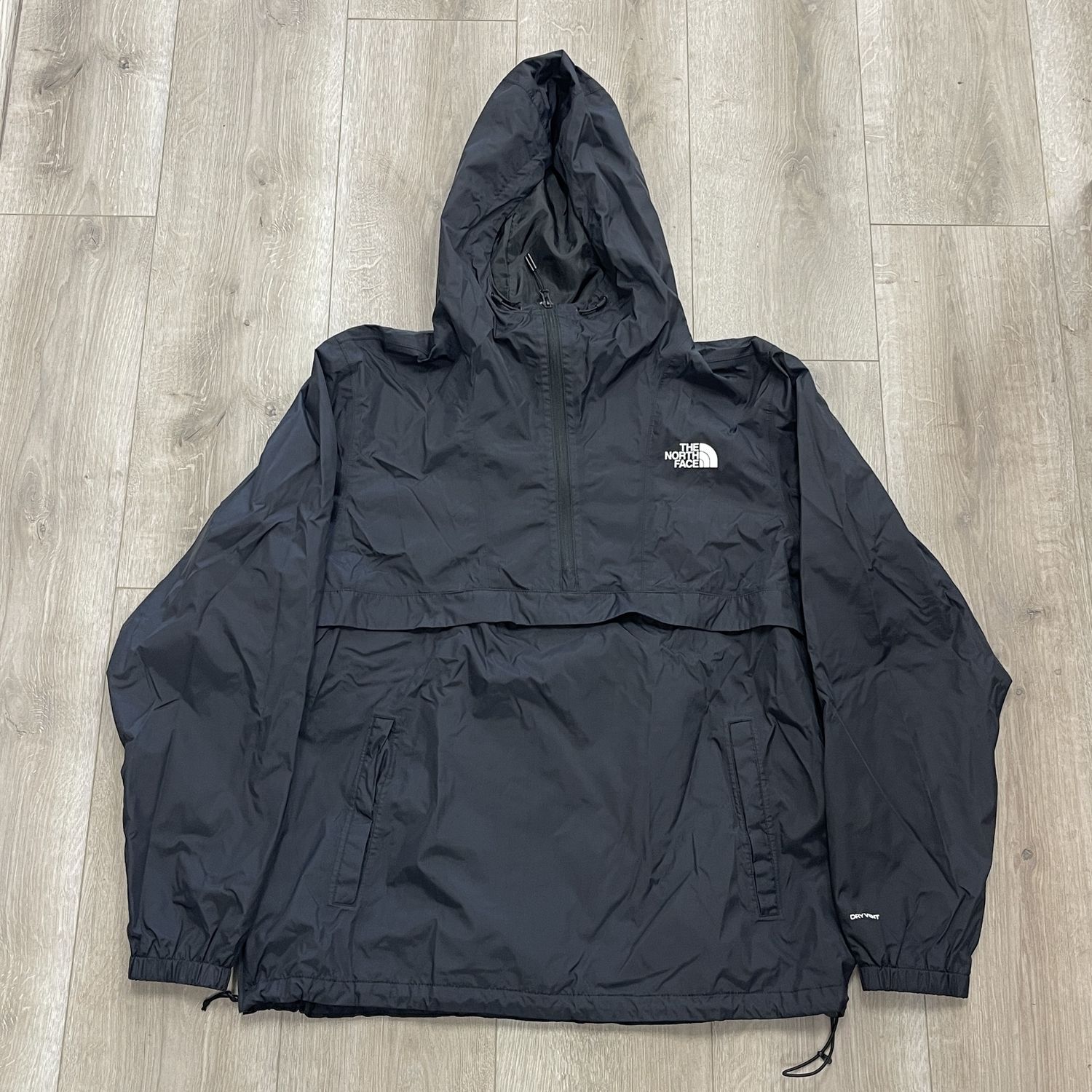 The North Face Windbreaker Anorak Jacket - Pre-Owned, Clothing Size: L, Product Condition: Pre-Owned