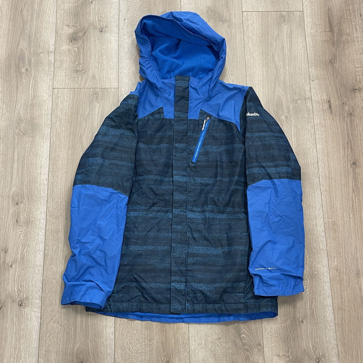 Columbia Blue Jacket - Pre-Owned, Clothing Size: Youth XL, Product Condition: Pre-Owned