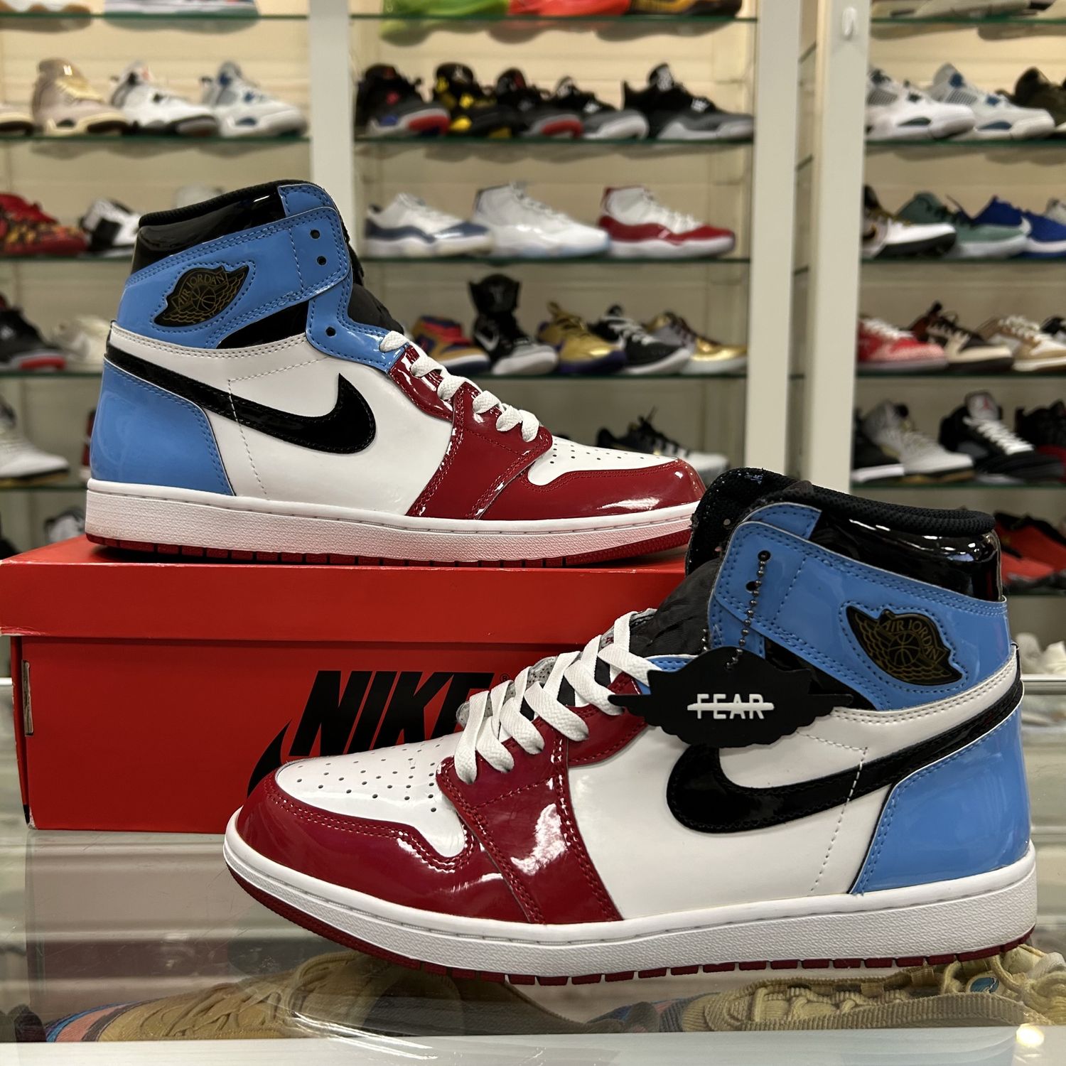 Jordan 1 Retro High Fearless UNC Chicago - Pre-Owned, Product Condition: Pre-Owned, Shoe Size: US M 10.5