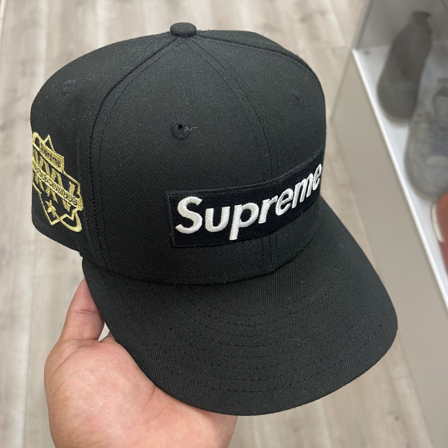 Supreme Black Hat 7 3/8