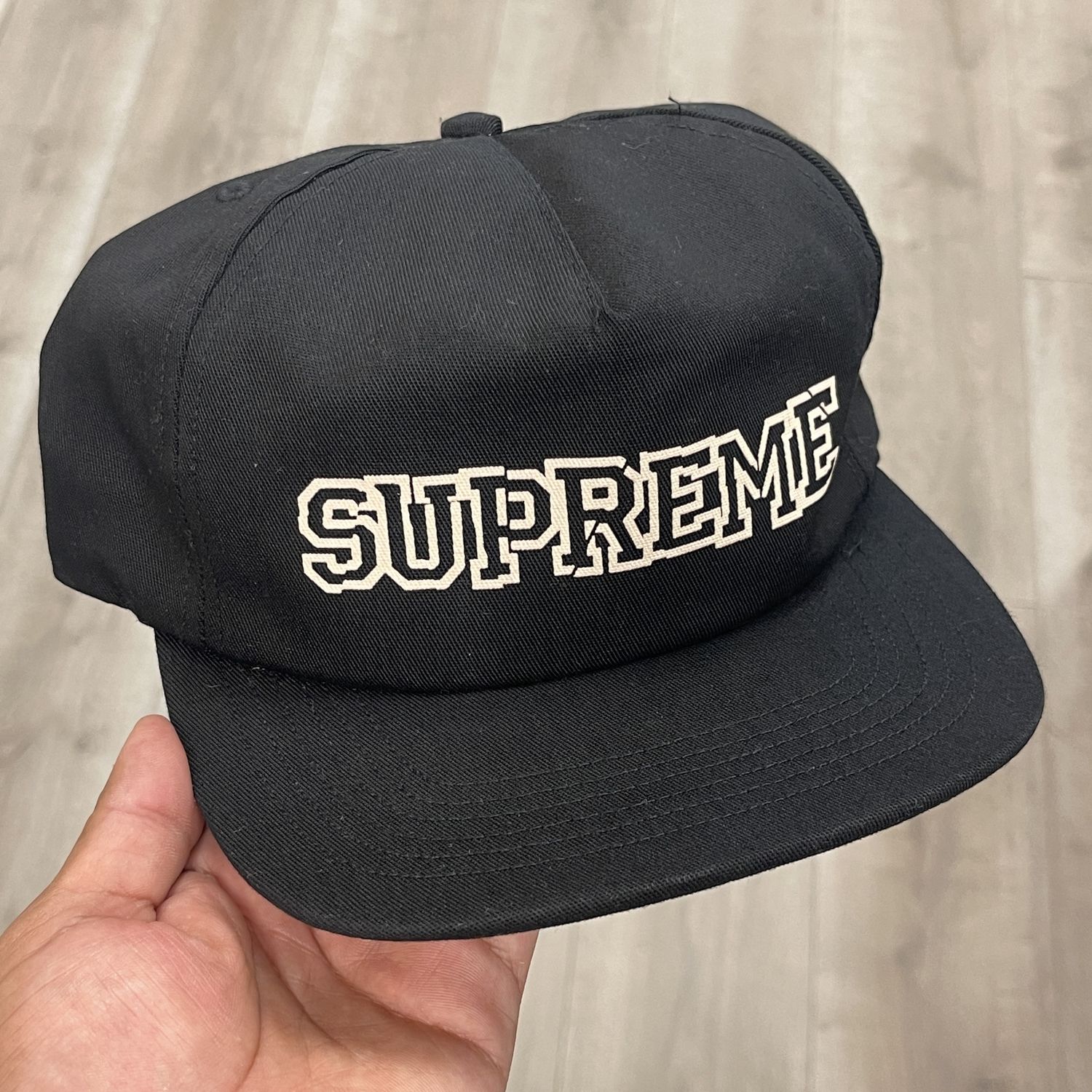 Supreme Black Snapback - Pre-Owned