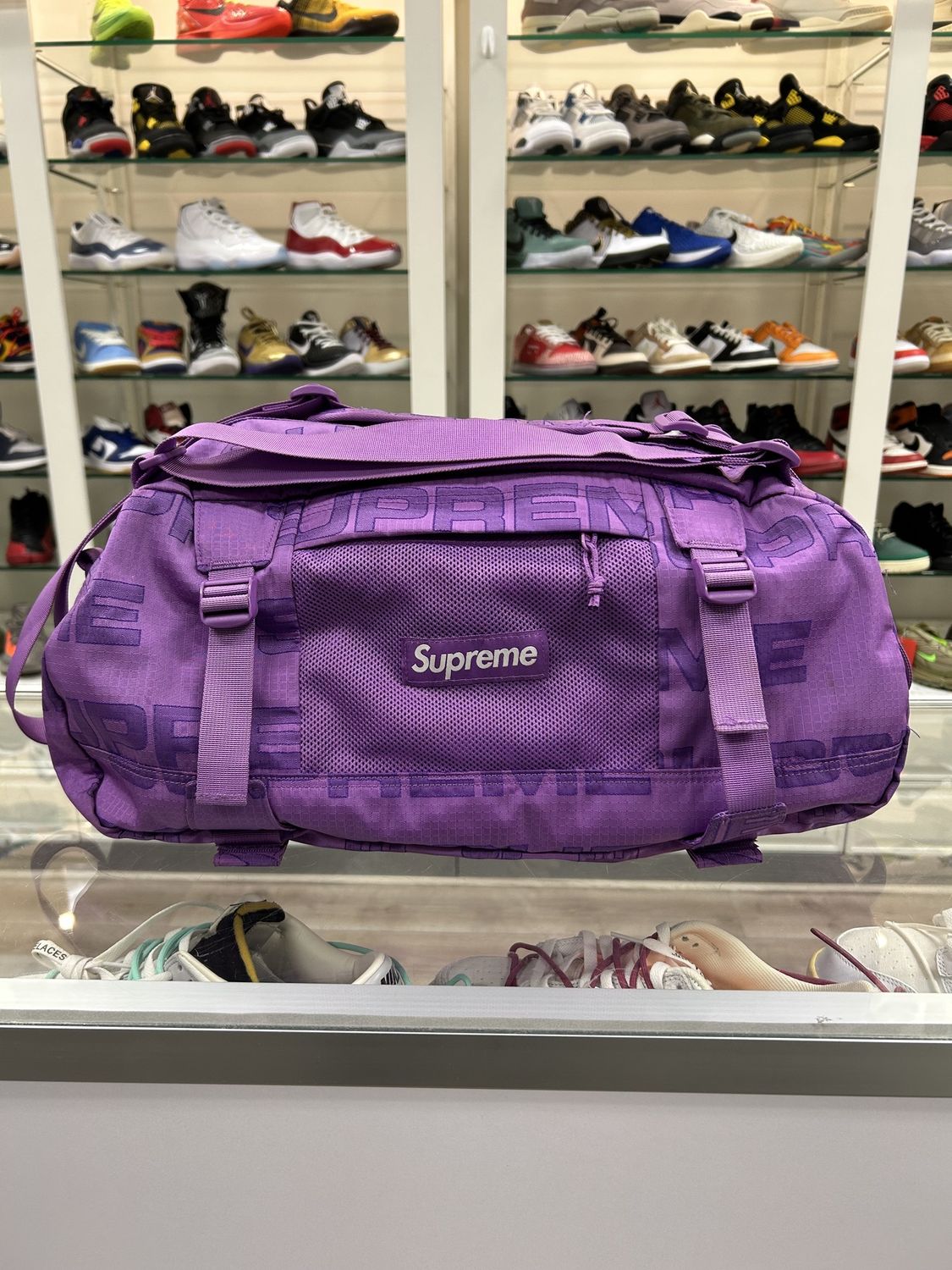 FW21 Supreme Duffle Bag Purple - Pre-Owned, Product Condition: Pre-Owned