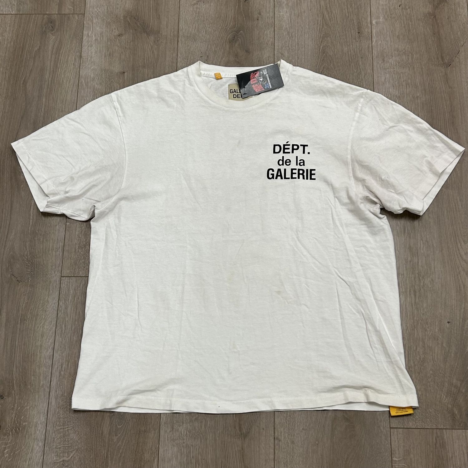 Gallery Dept. White/Black Tee - Pre-Owned