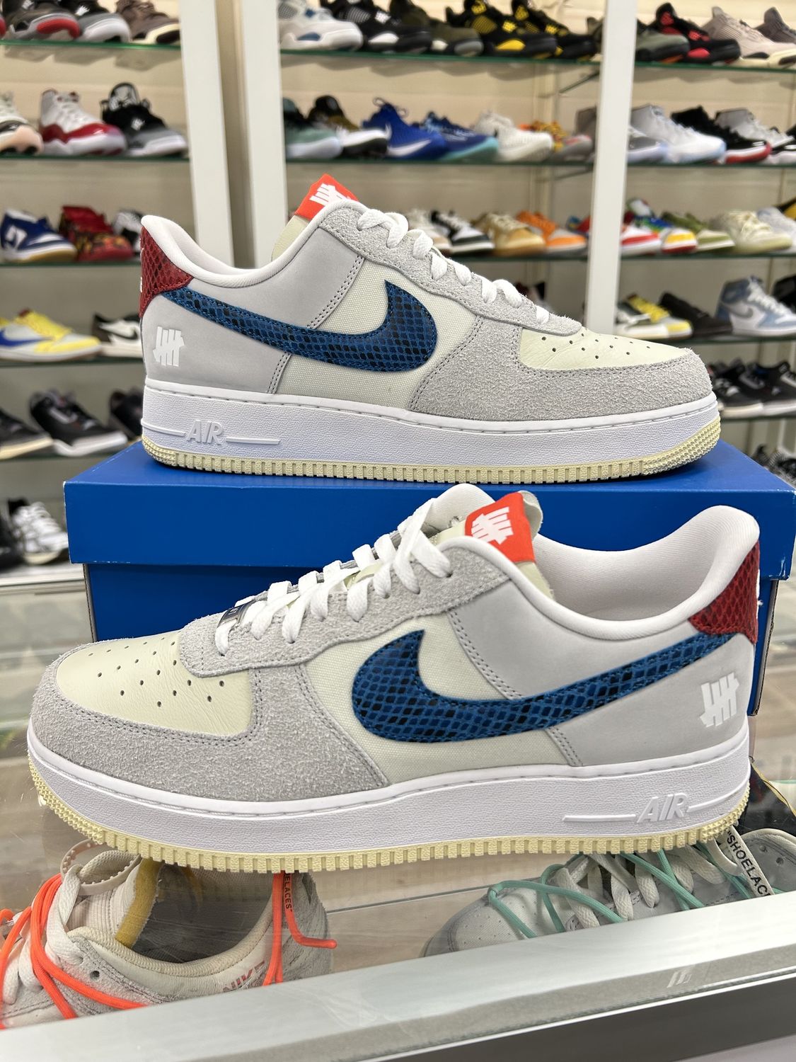 Nike Air Force 1 Low SP Undefeated 5 On It Dunk vs. AF1 - Pre-Owned, Product Condition: Pre-Owned, Shoe Size: US M 12