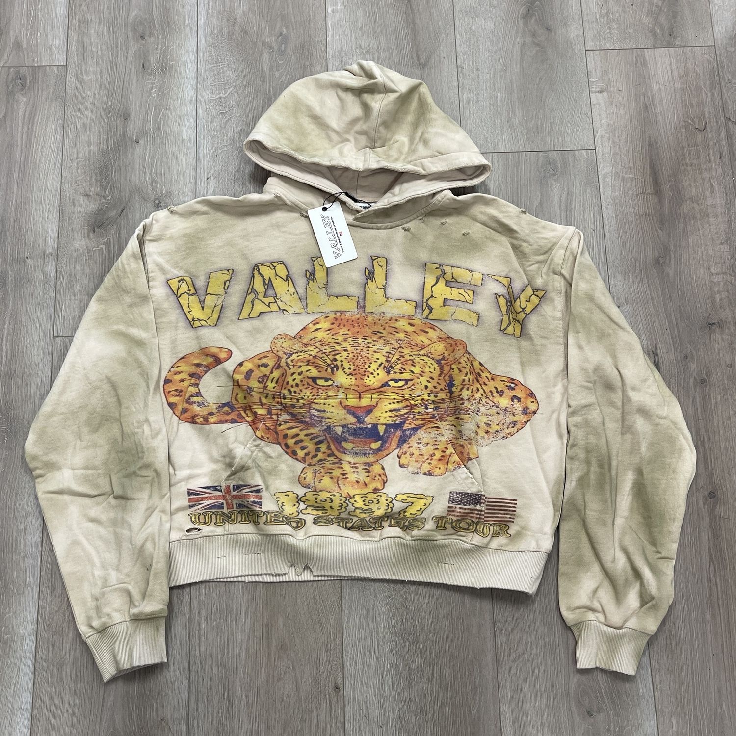 Vale Forever Cheetah Pullover Hoodie &#39;Tan&#39; - Brand New, Clothing Size: L, Product Condition: Brand New