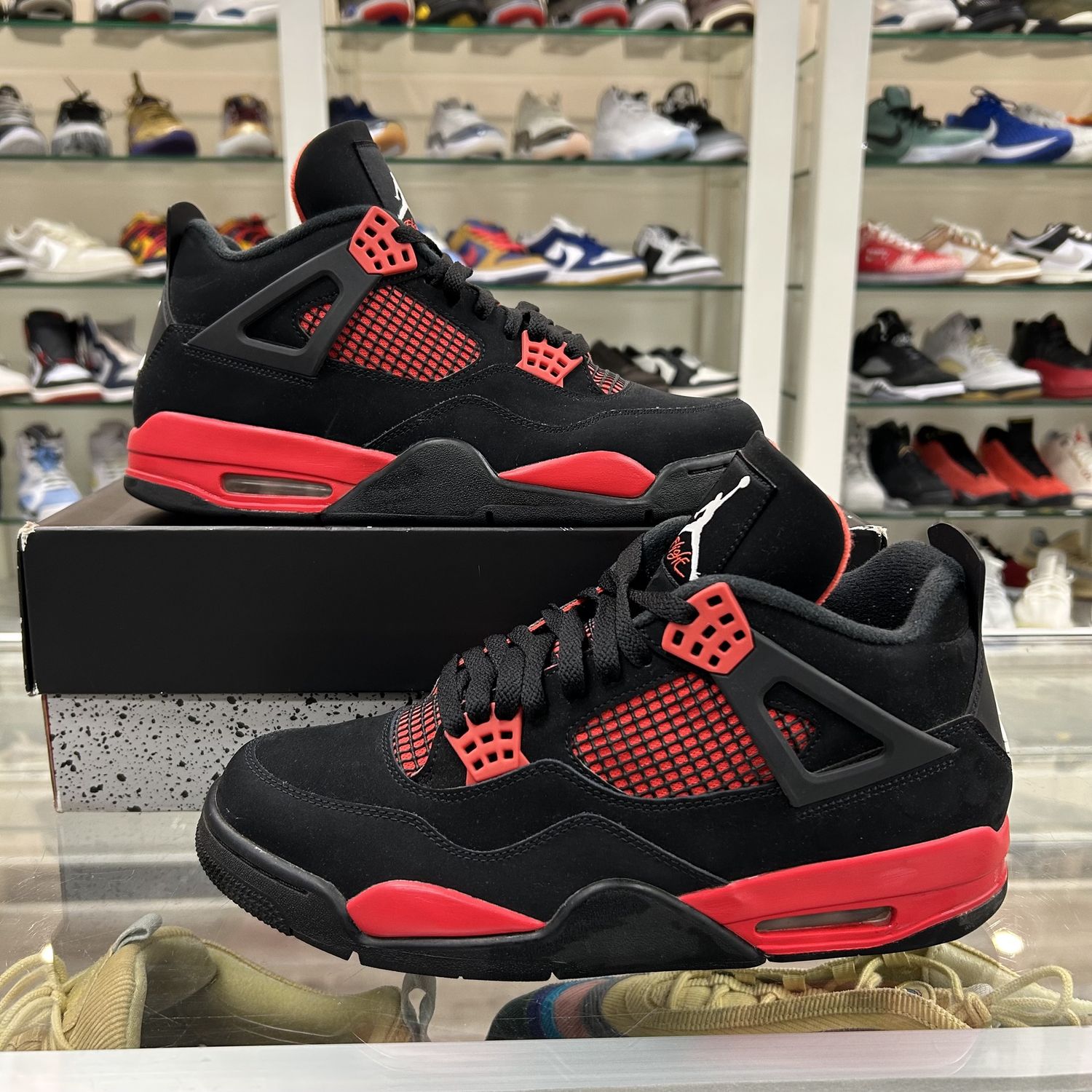 Jordan 4 Retro Red Thunder • Pre-Owned, Product Condition: Pre-Owned, Shoe Size: US M 10.5
