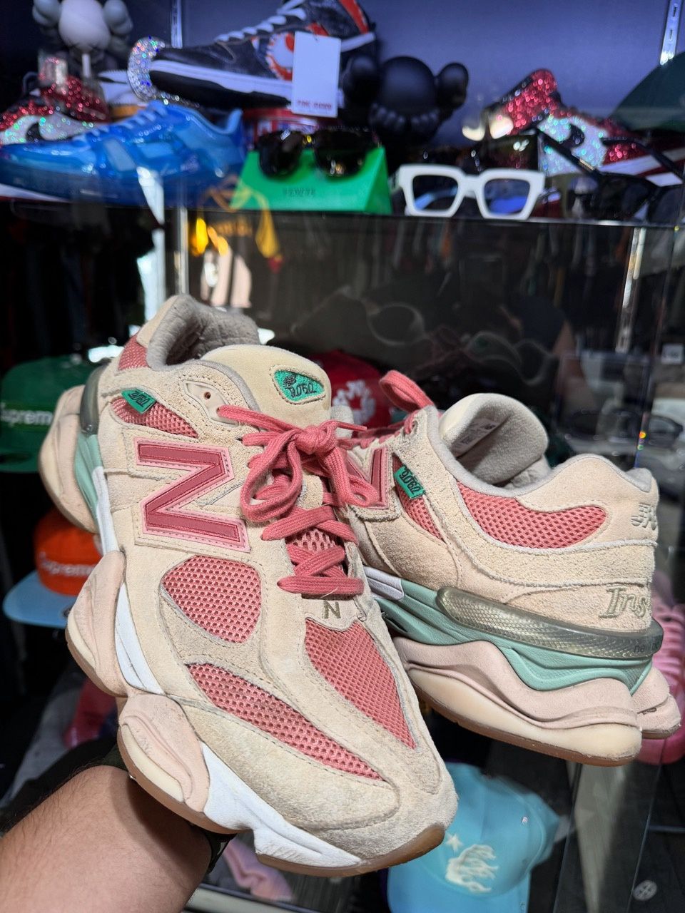 New Balance 9060 Joe Freshgoods Inside Voices Penny Cookie Pink - Pre-Owned No Box, Product Condition: Pre-Owned, Shoe Size: US M 13