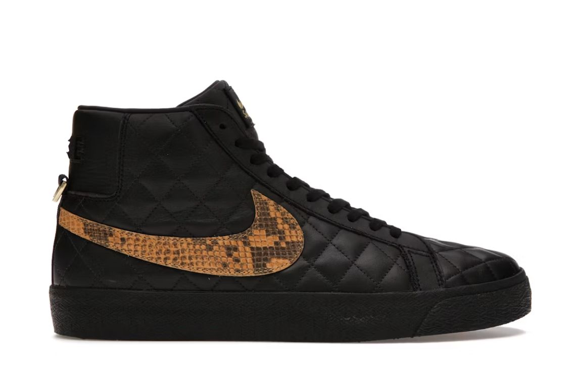 Nike SB Blazer Mid QS Supreme Black • Brand New