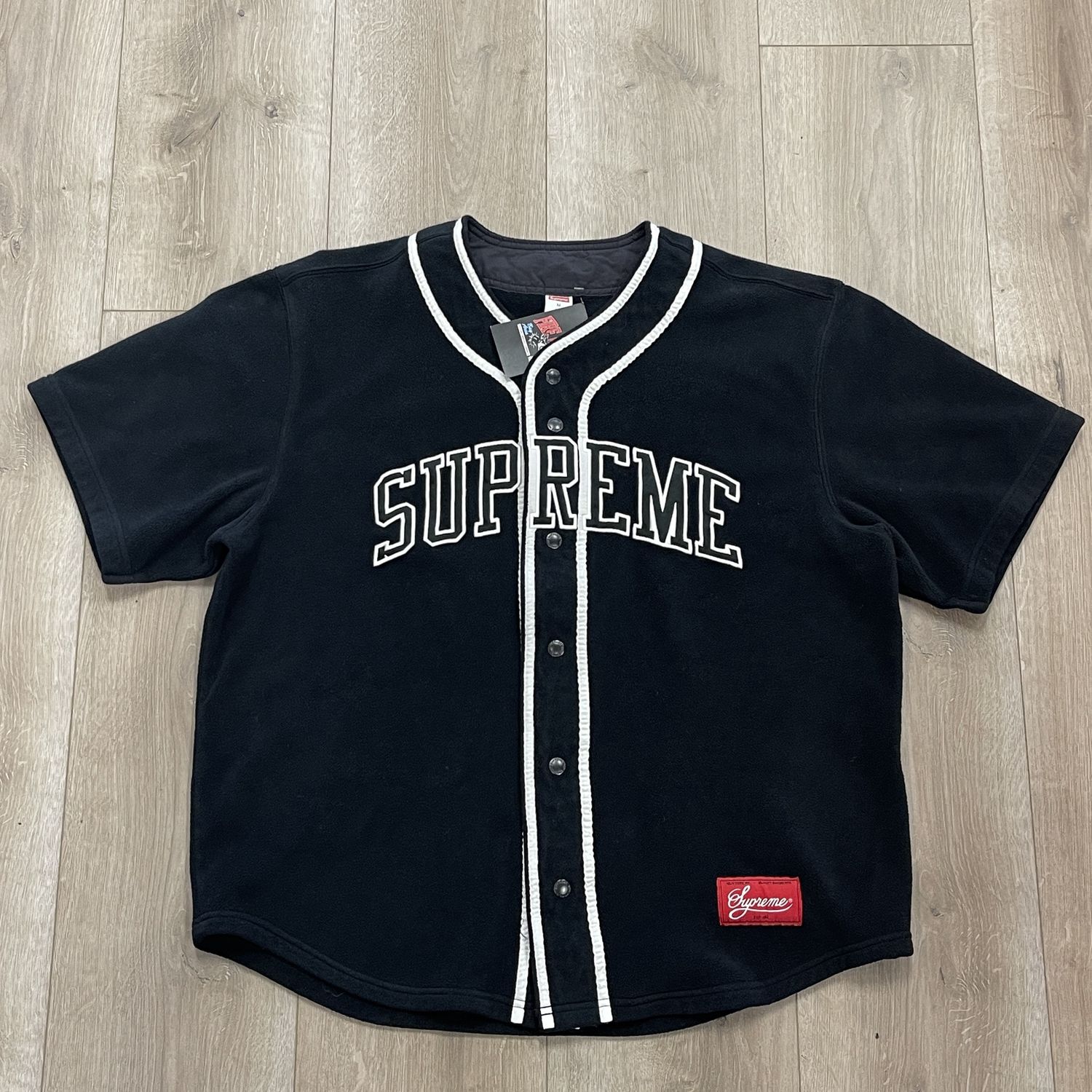 FW24 Supreme Polartec Baseball Jersey Black - Pre-Owned, Clothing Size: M, Product Condition: Pre-Owned