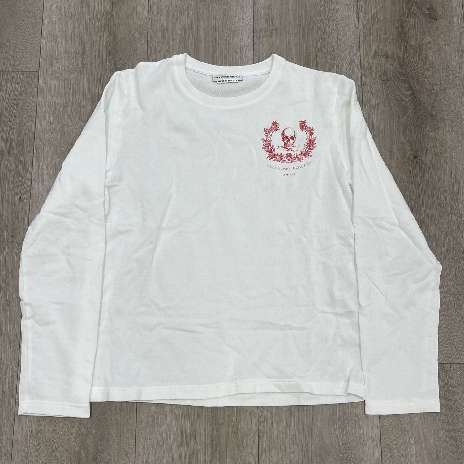 Alexander Mcqueen LongSleeve White / Red Skull Tee - Pre-Owned, Clothing Size: XL, Product Condition: Pre-Owned
