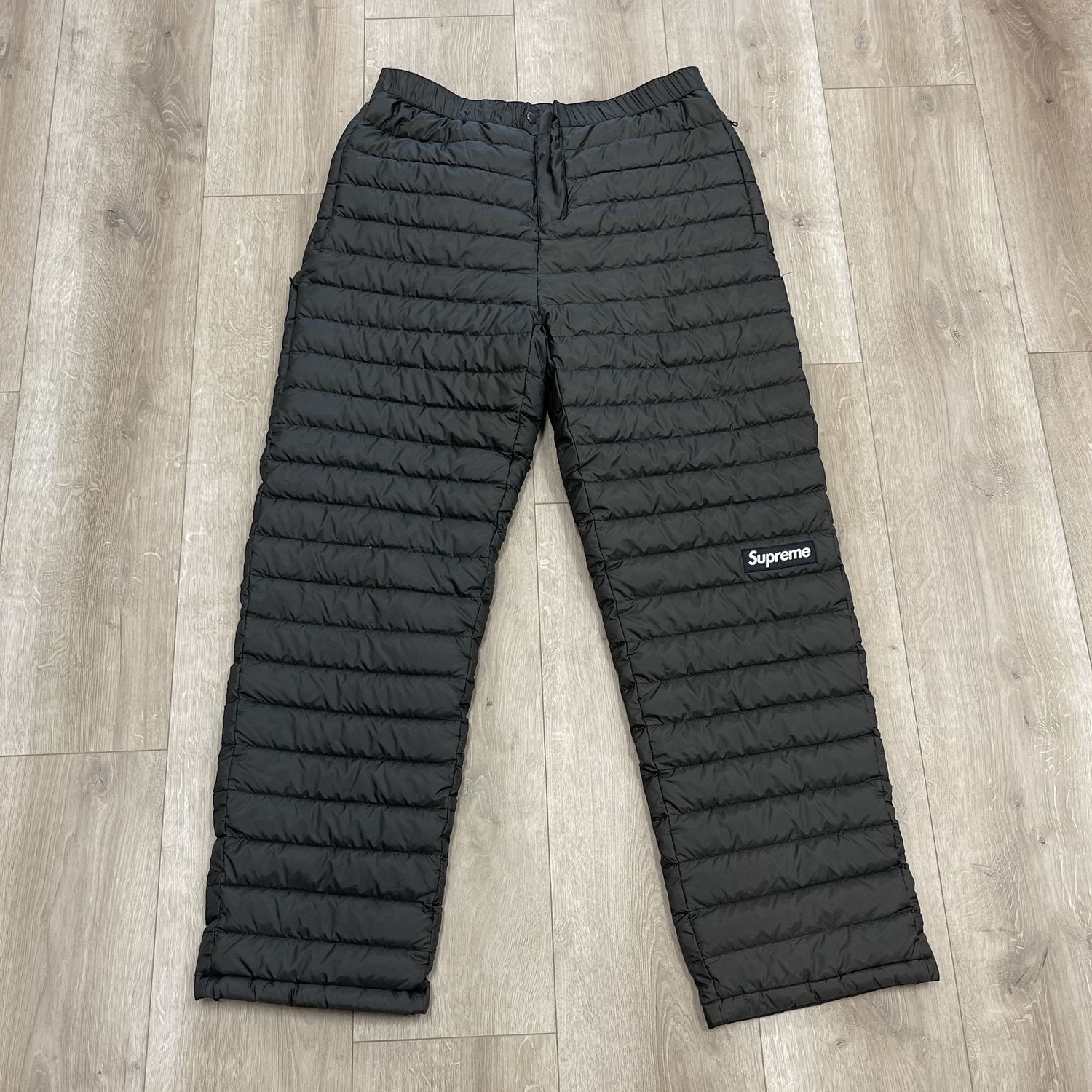 Supreme Micro Down Pant (FW24) Black - Pre-Owned, Clothing Size: XL, Product Condition: Pre-Owned