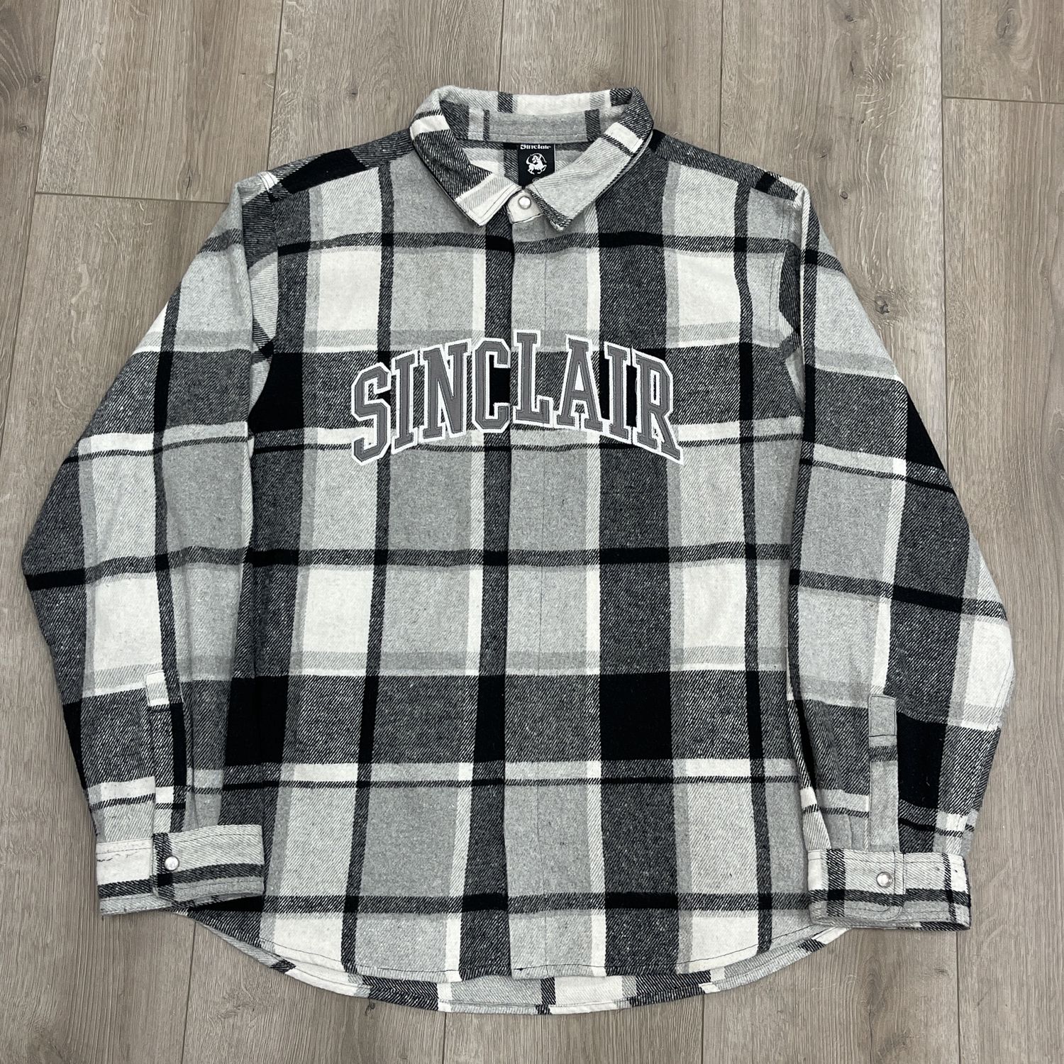 Sinclair L/S Flannel Grey - Pre-Owned, Clothing Size: XL, Product Condition: Pre-Owned
