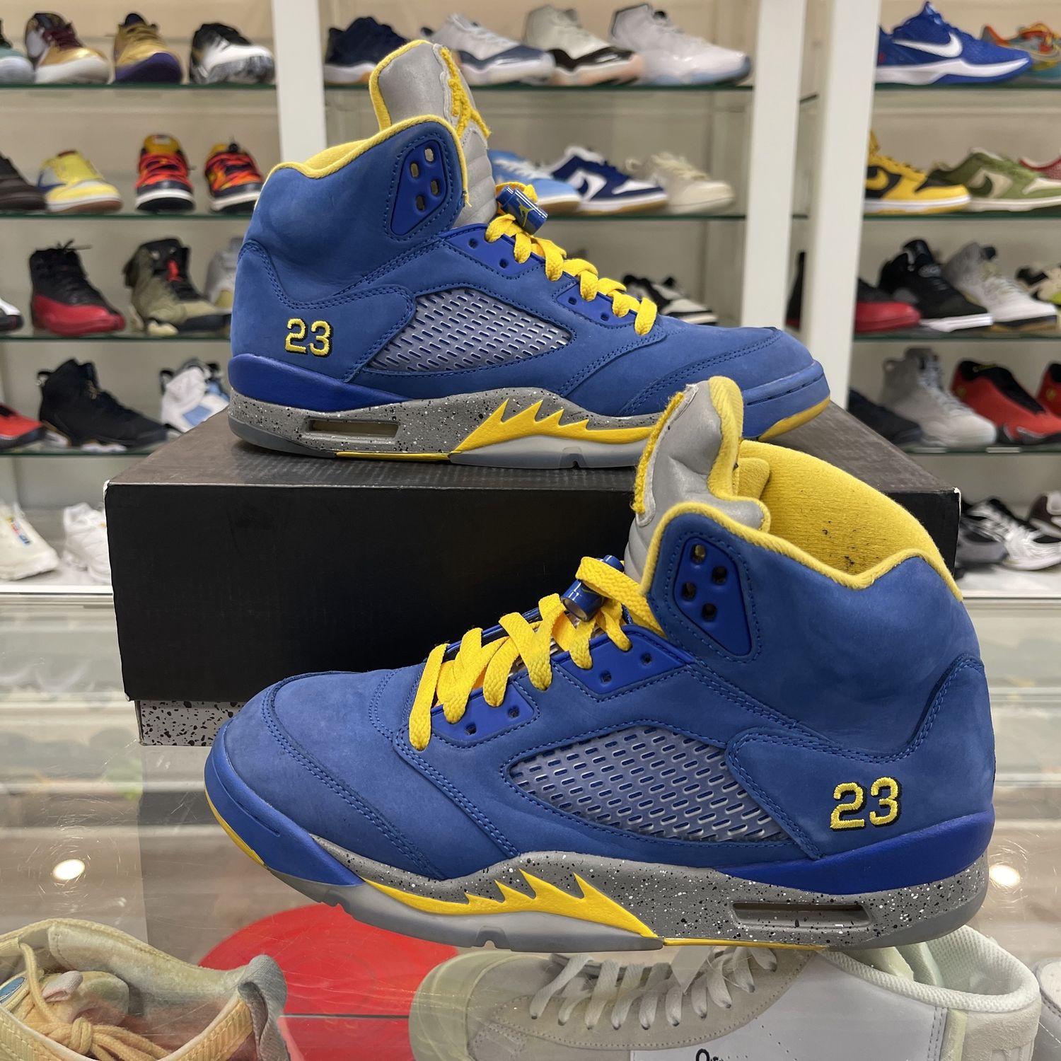 Jordan 5 Retro JSP Laney Varsity Royal - Pre-Owned, Product Condition: Pre-Owned, Shoe Size: US M 9
