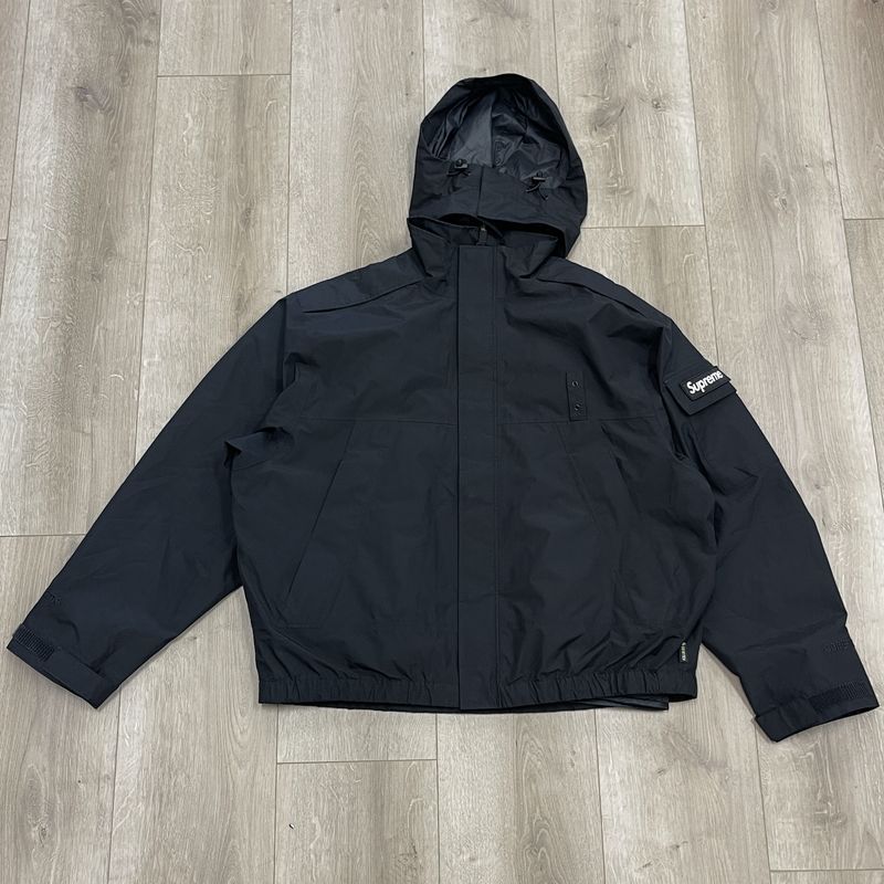 Supreme 2-in-1 GORE-TEX Shell + Quilted Liner Vest Black - Pre-Owned