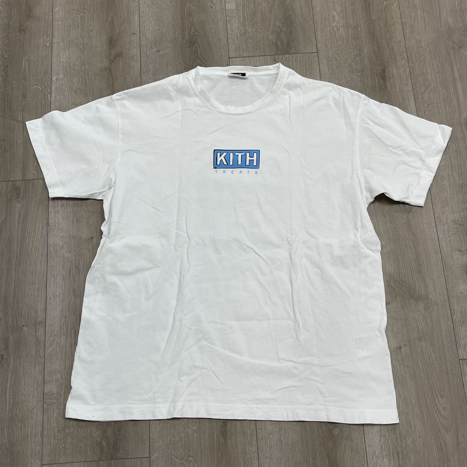 Kith Treats Parade II Tee White - Pre-Owned, Clothing Size: XL, Product Condition: Pre-Owned