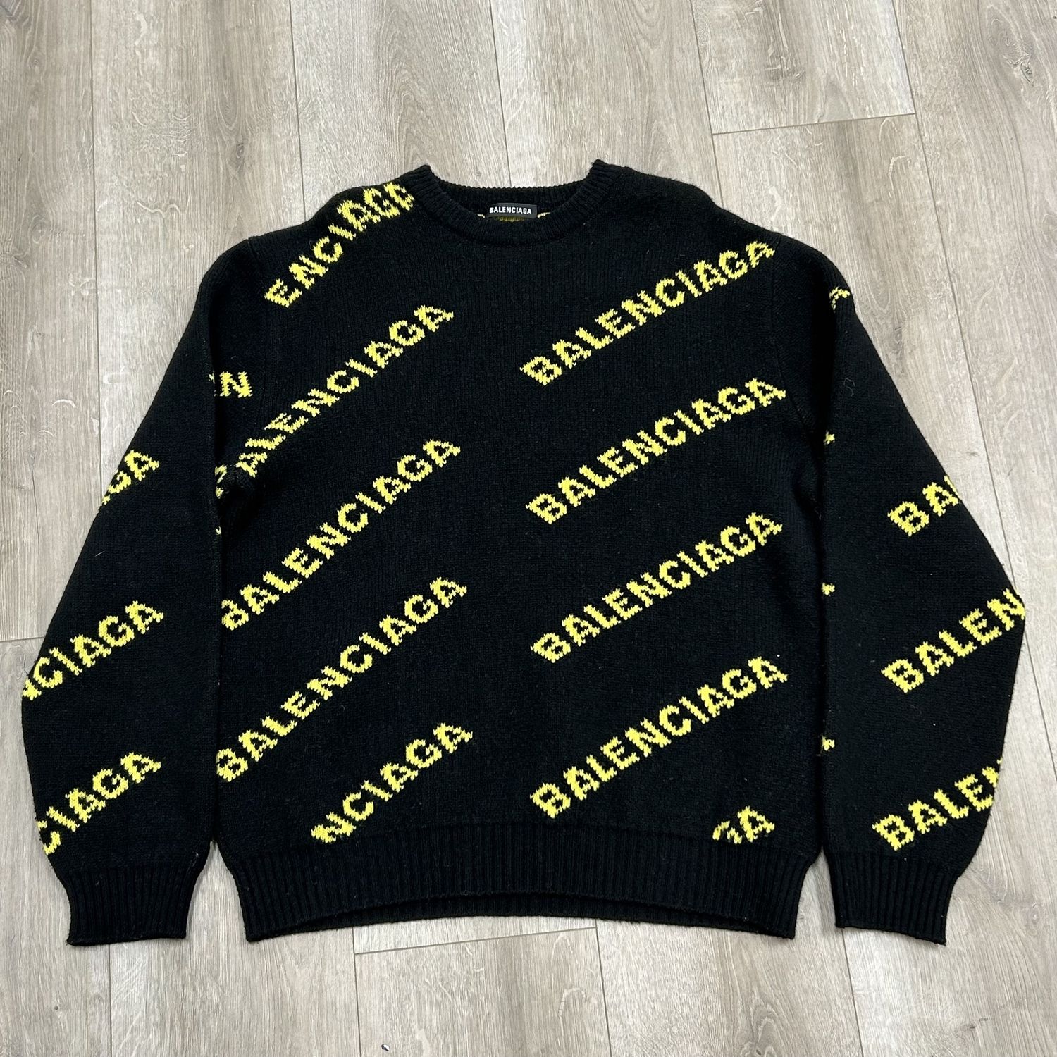 Balenciaga All Over Logo Crewneck - Pre-Owned, Clothing Size: XL, Product Condition: Pre-Owned