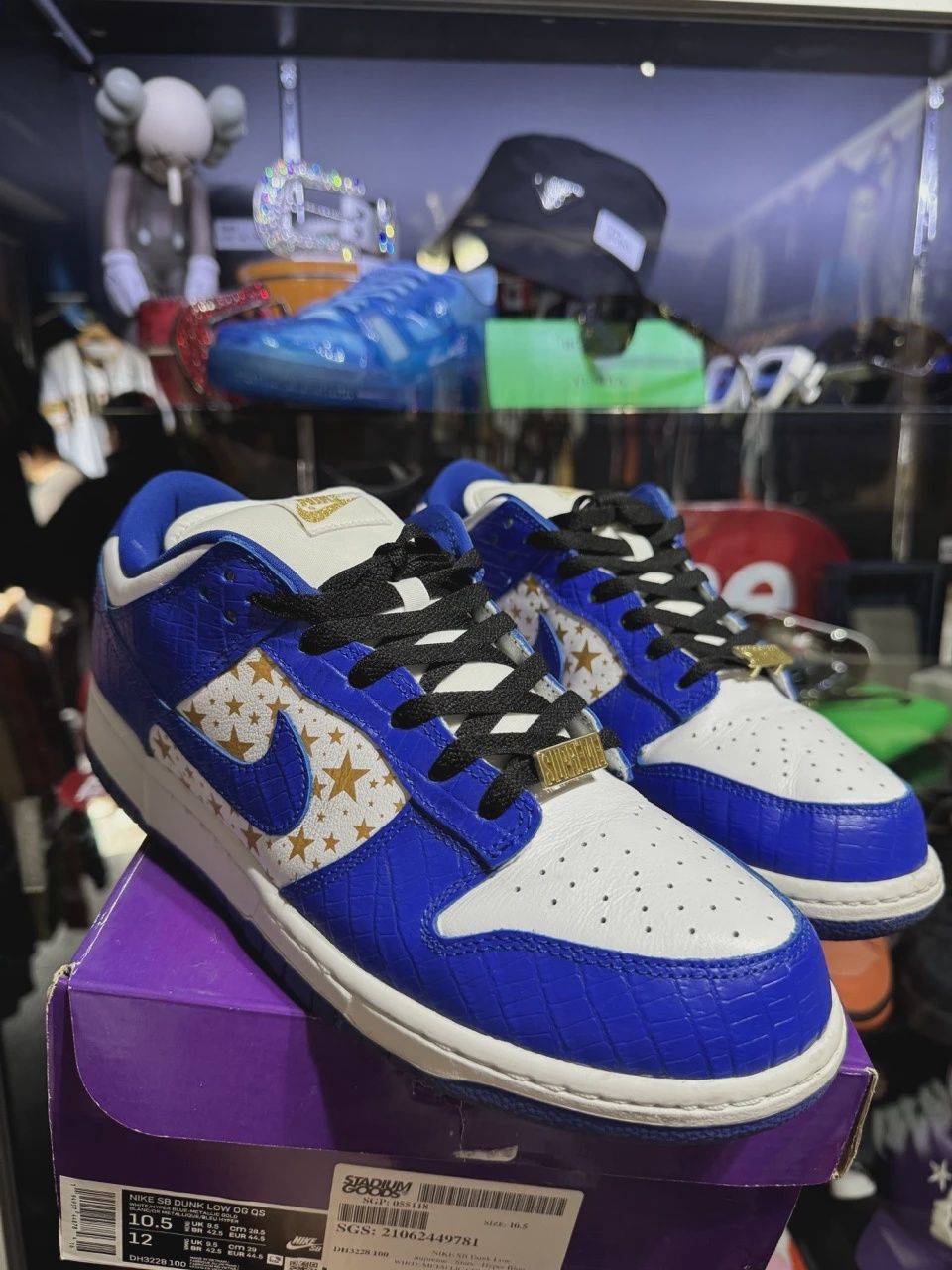 Nike SB Dunk Low Supreme Stars Hyper Royal Blue (2021) • Pre-Owned [7497]
