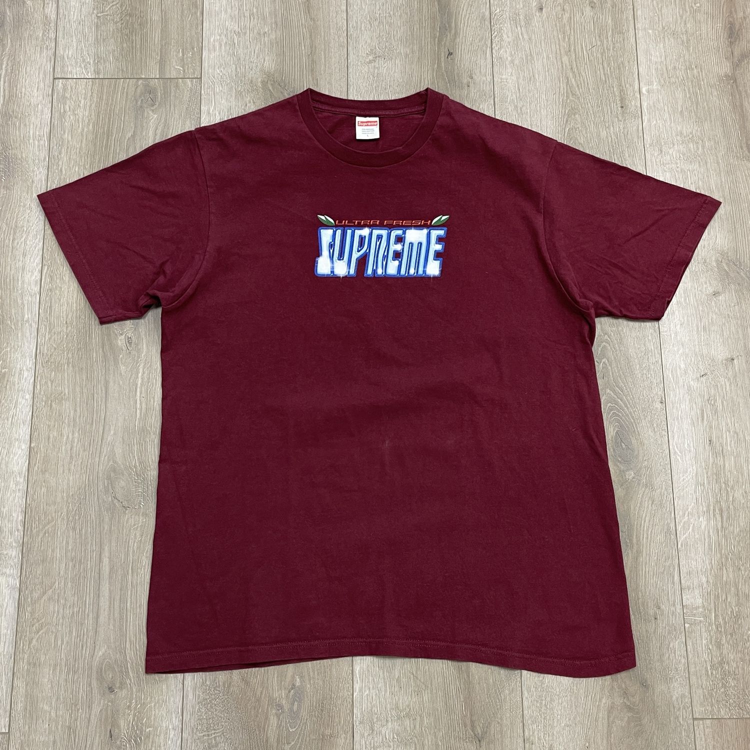 FW20 Supreme Ultra Fresh Tee - Pre-Owned, Clothing Size: L, Product Condition: Pre-Owned