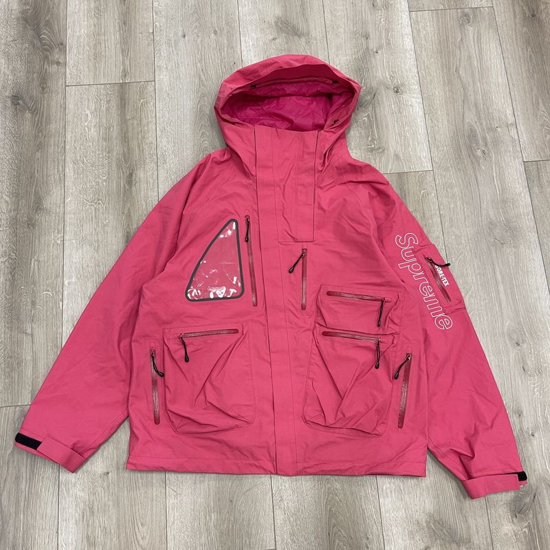 Supreme GORE-TEX Tech Shell Jacket Pink - Pre-Owned