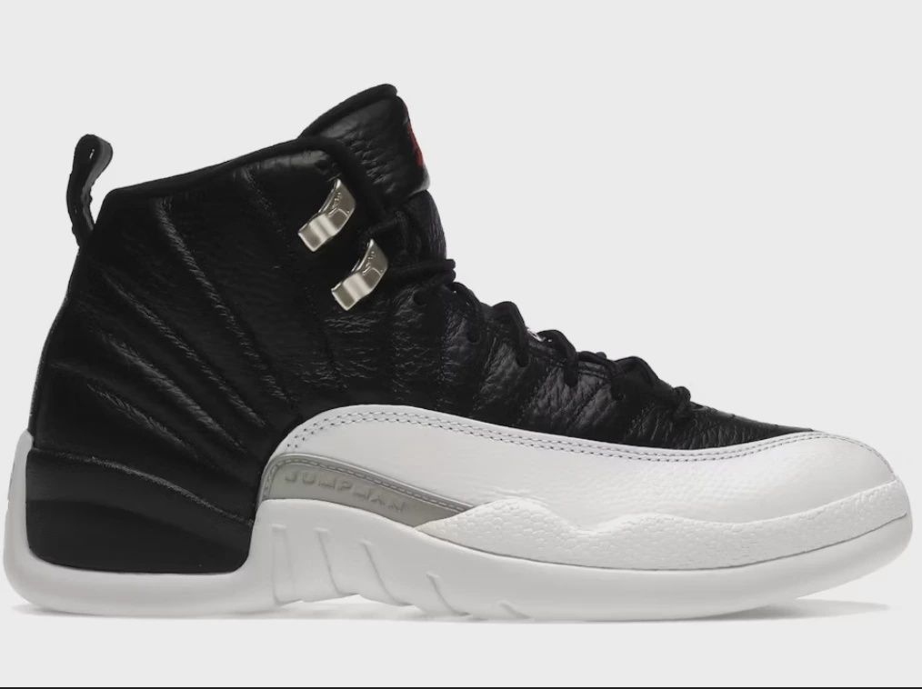 Air Jordan 12 Retro Playoffs (2022) • Pre-Owned [5299]