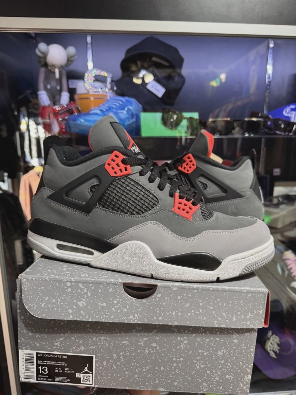 Air Jordan 4 Retro Infrared • Pre-Owned [9741]