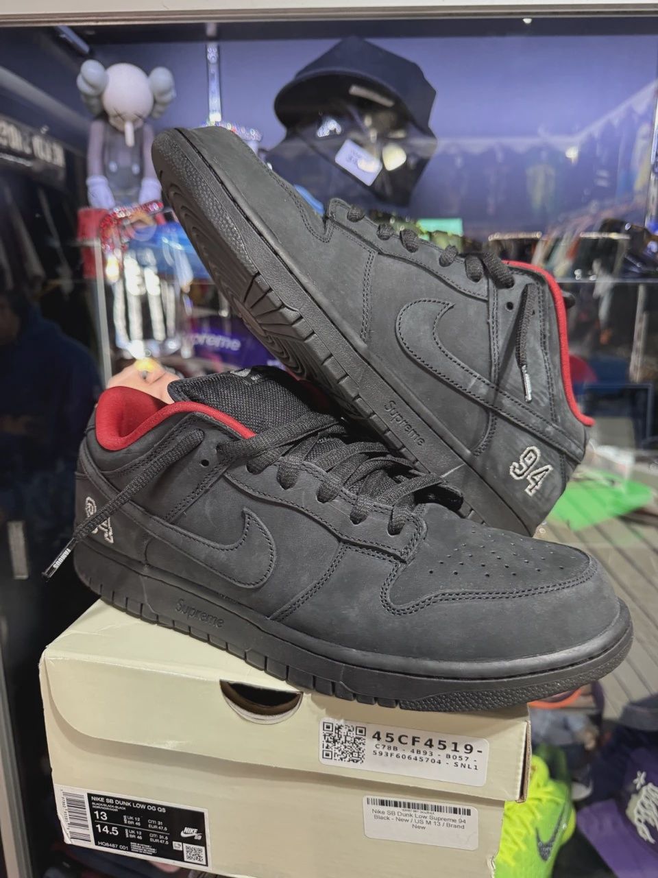 Nike SB Dunk Low Supreme 94 Black • Pre-Owned [4646]