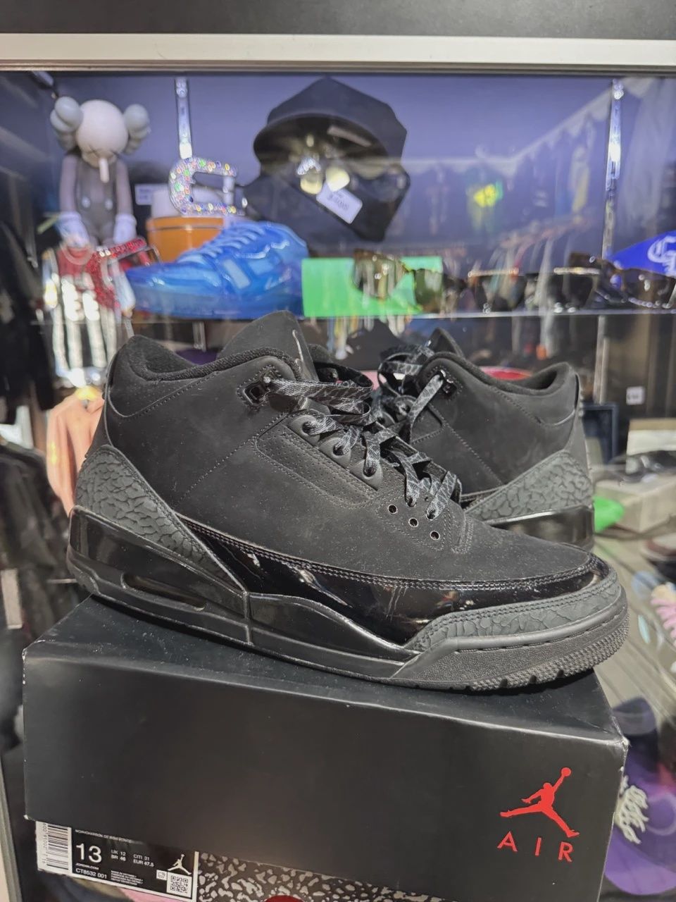 Air Jordan 3 Retro Black Cat (2025) • Pre-Owned [7609]