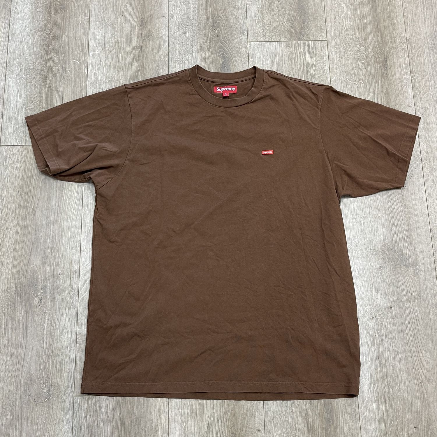 Supreme Small Box Logo Tee Brown - Pre-Owned, Clothing Size: XL, Product Condition: Pre-Owned